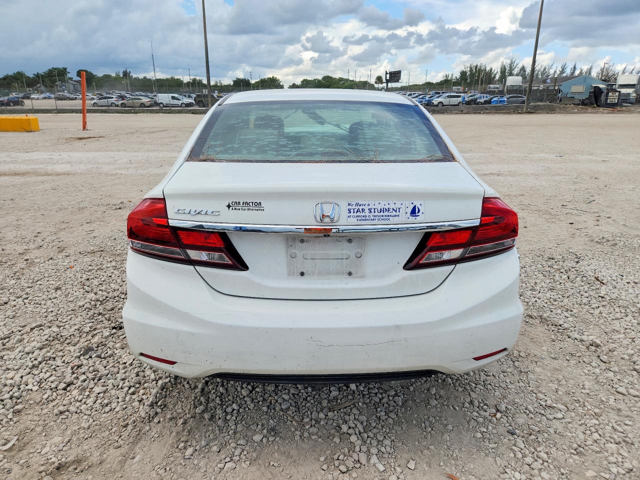 2015 Honda Civic Se Белый vin: 19XFB2F79FE117998