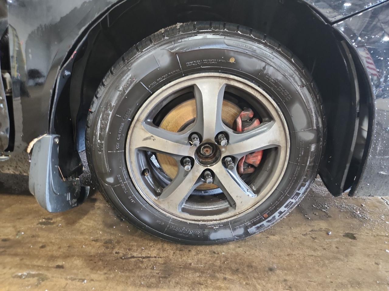 2015 Honda Civic Se Black vin: 19XFB2F79FE217437 Damage: Right Front Wheel, Curb Rash, 4 To 5 Inches