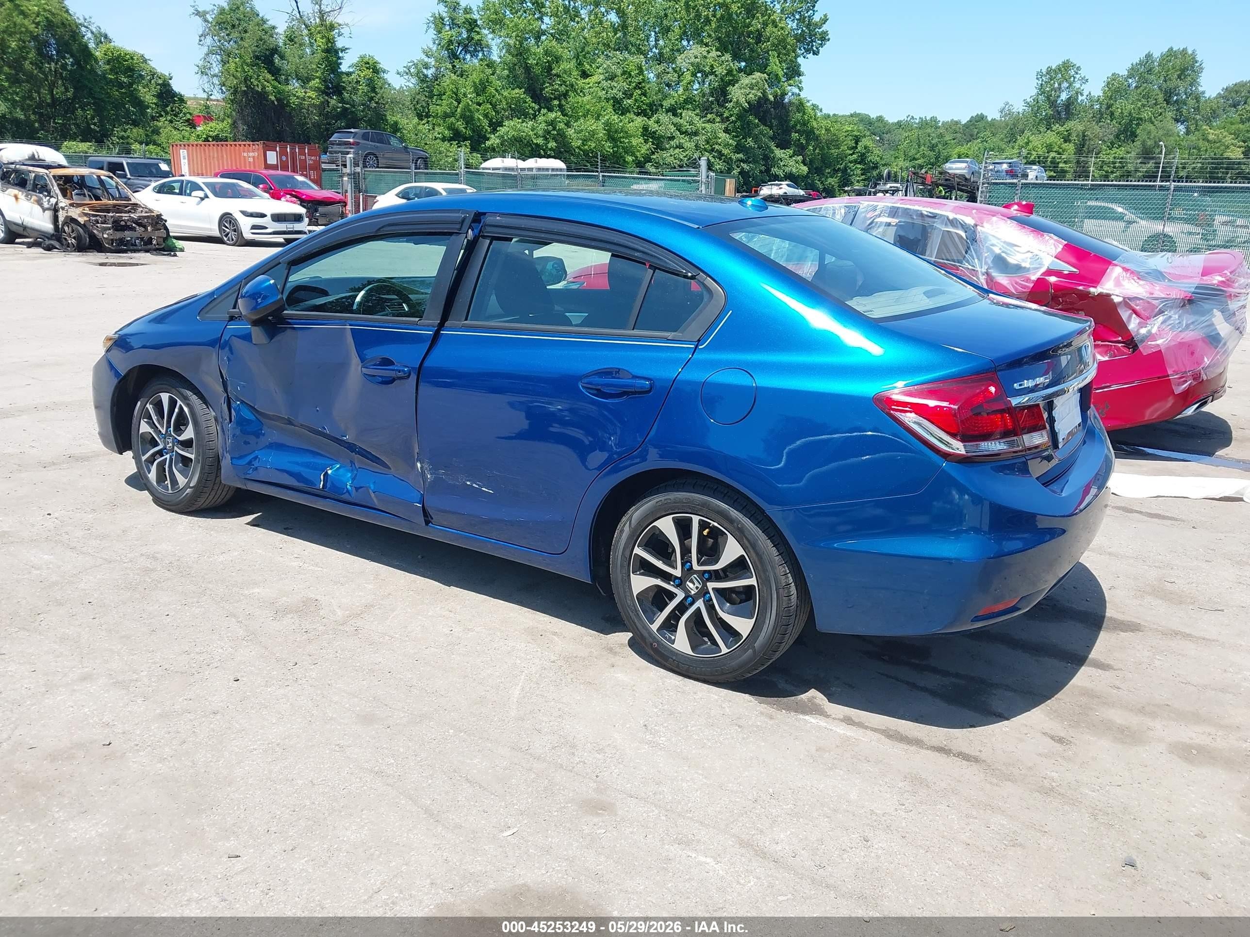 2013 Honda Civic Ex Blue vin: 19XFB2F80DE030657