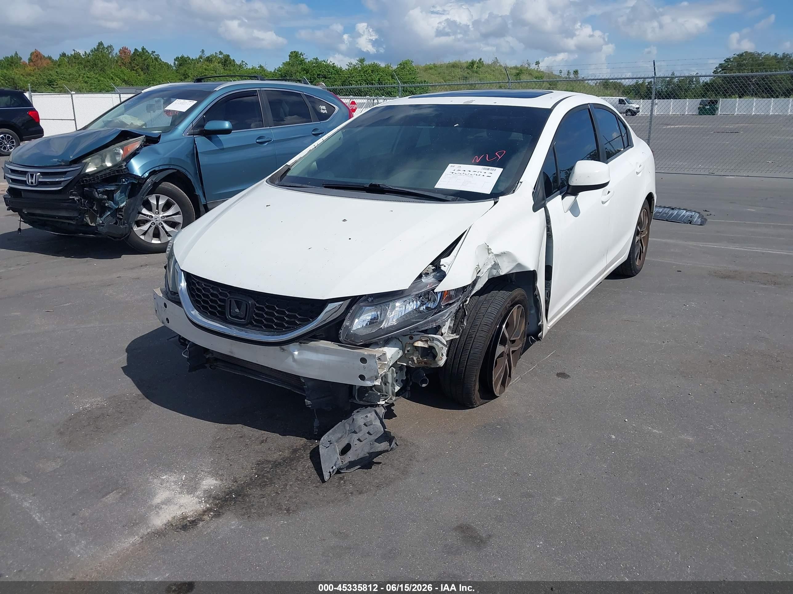 2013 Honda Civic Ex White vin: 19XFB2F80DE050844
