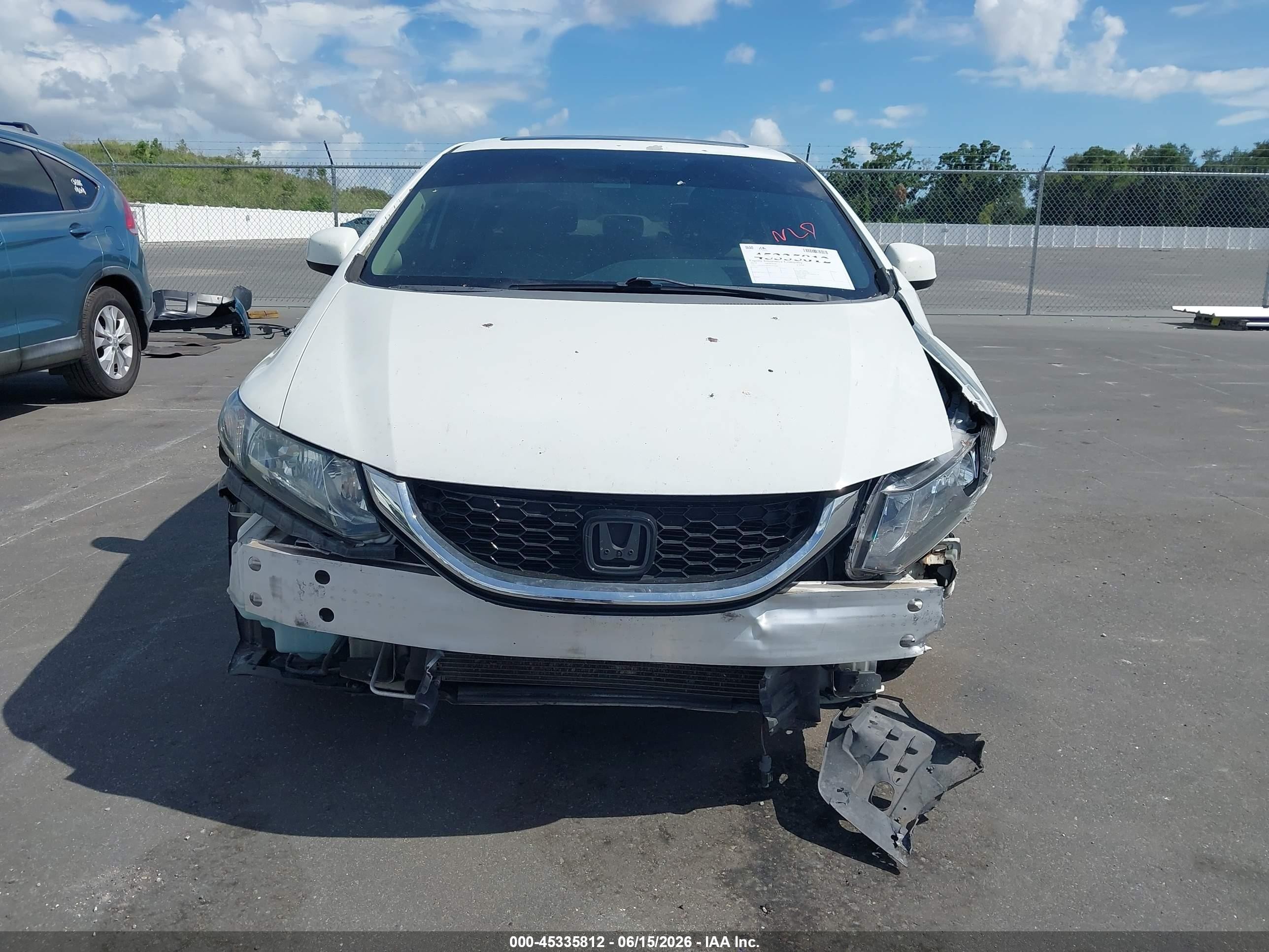 2013 Honda Civic Ex White vin: 19XFB2F80DE050844