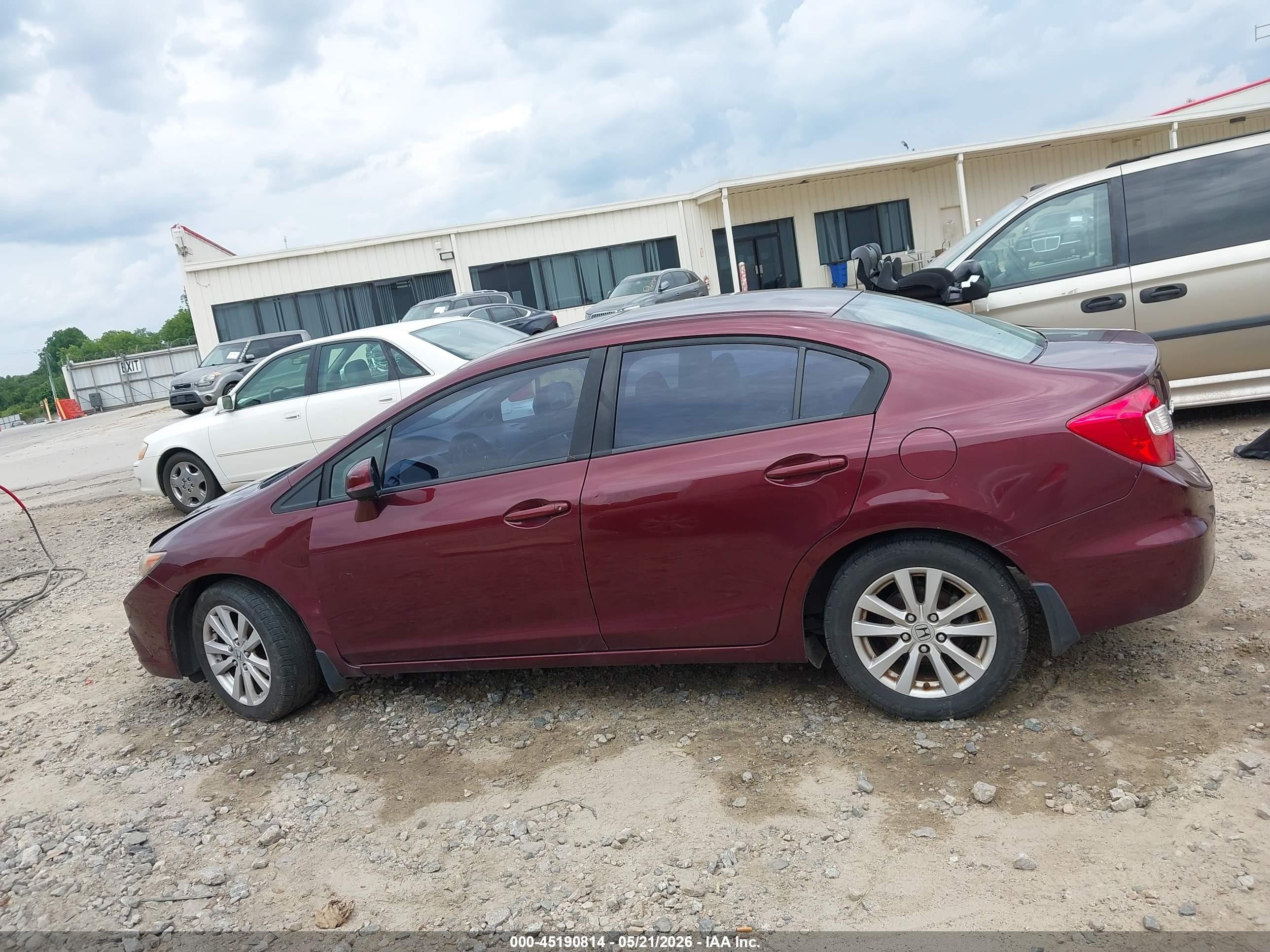 2012 Honda Civic Ex Burgundy vin: 19XFB2F82CE082533