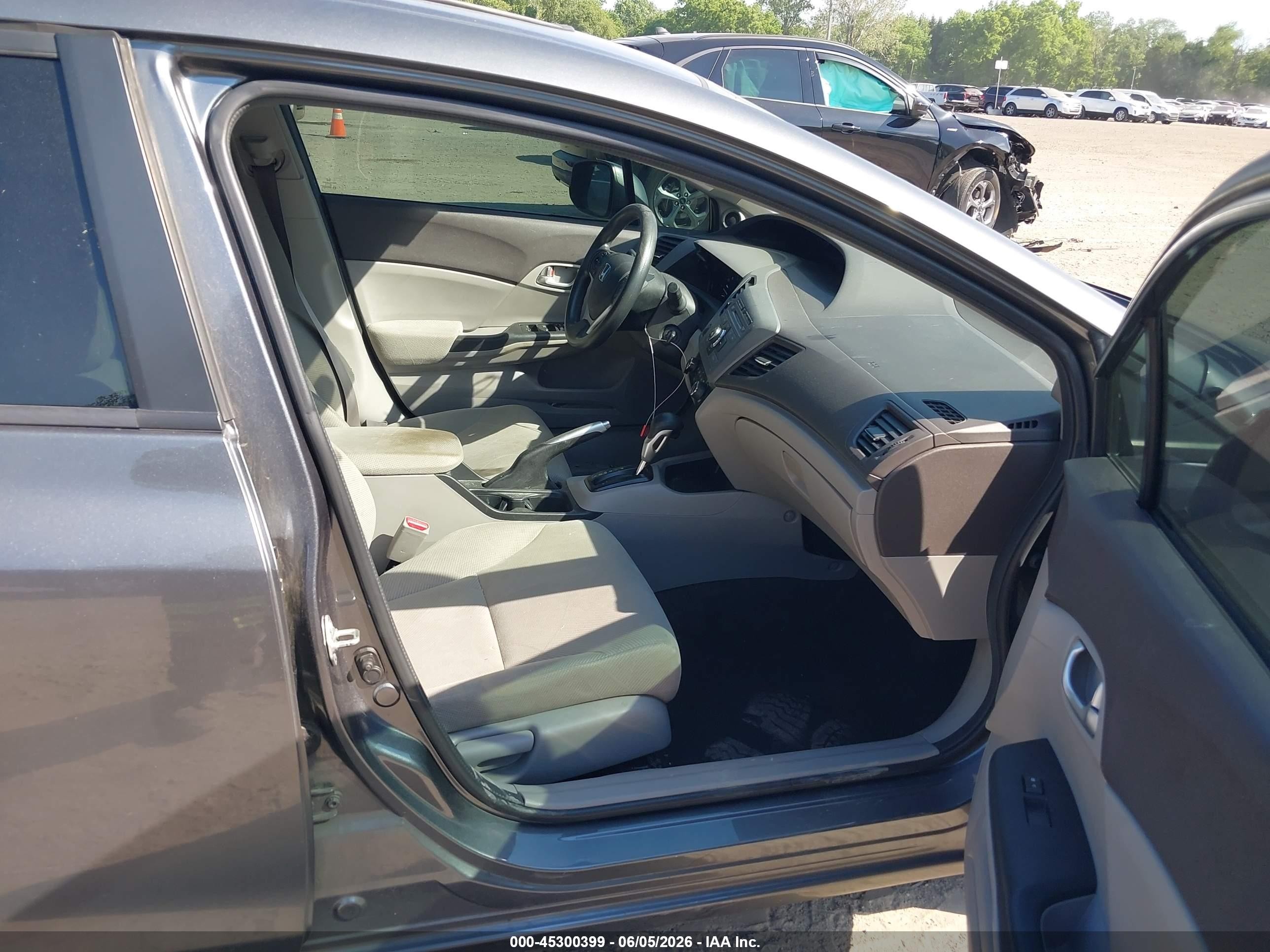 2012 Honda Civic Ex Gray vin: 19XFB2F82CE381942