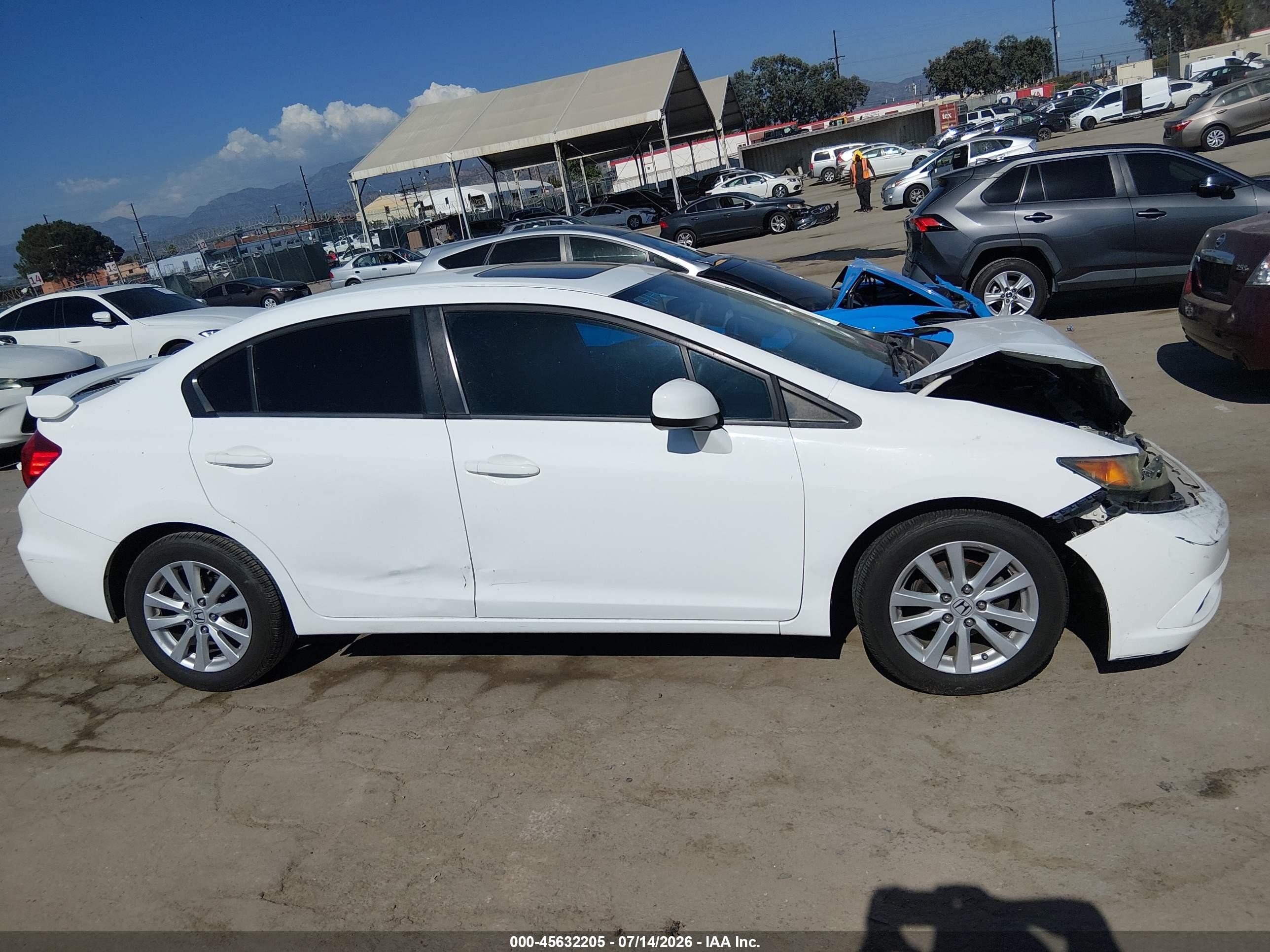 2012 Honda Civic Ex White vin: 19XFB2F82CE384114