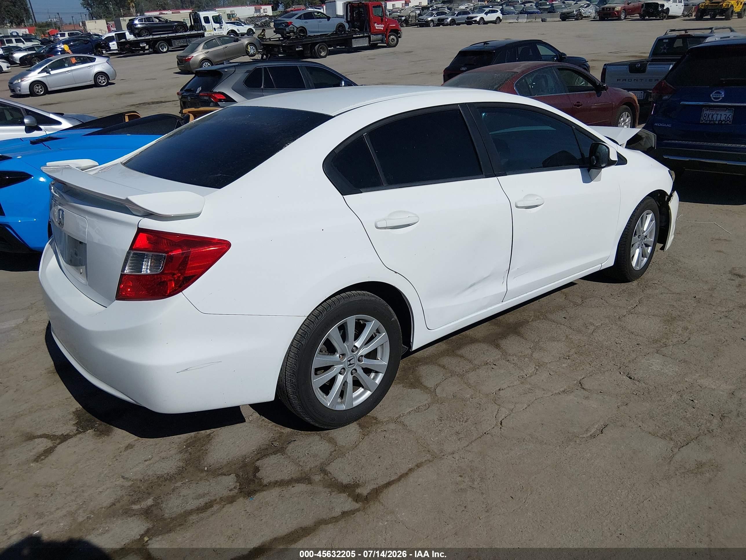 2012 Honda Civic Ex White vin: 19XFB2F82CE384114