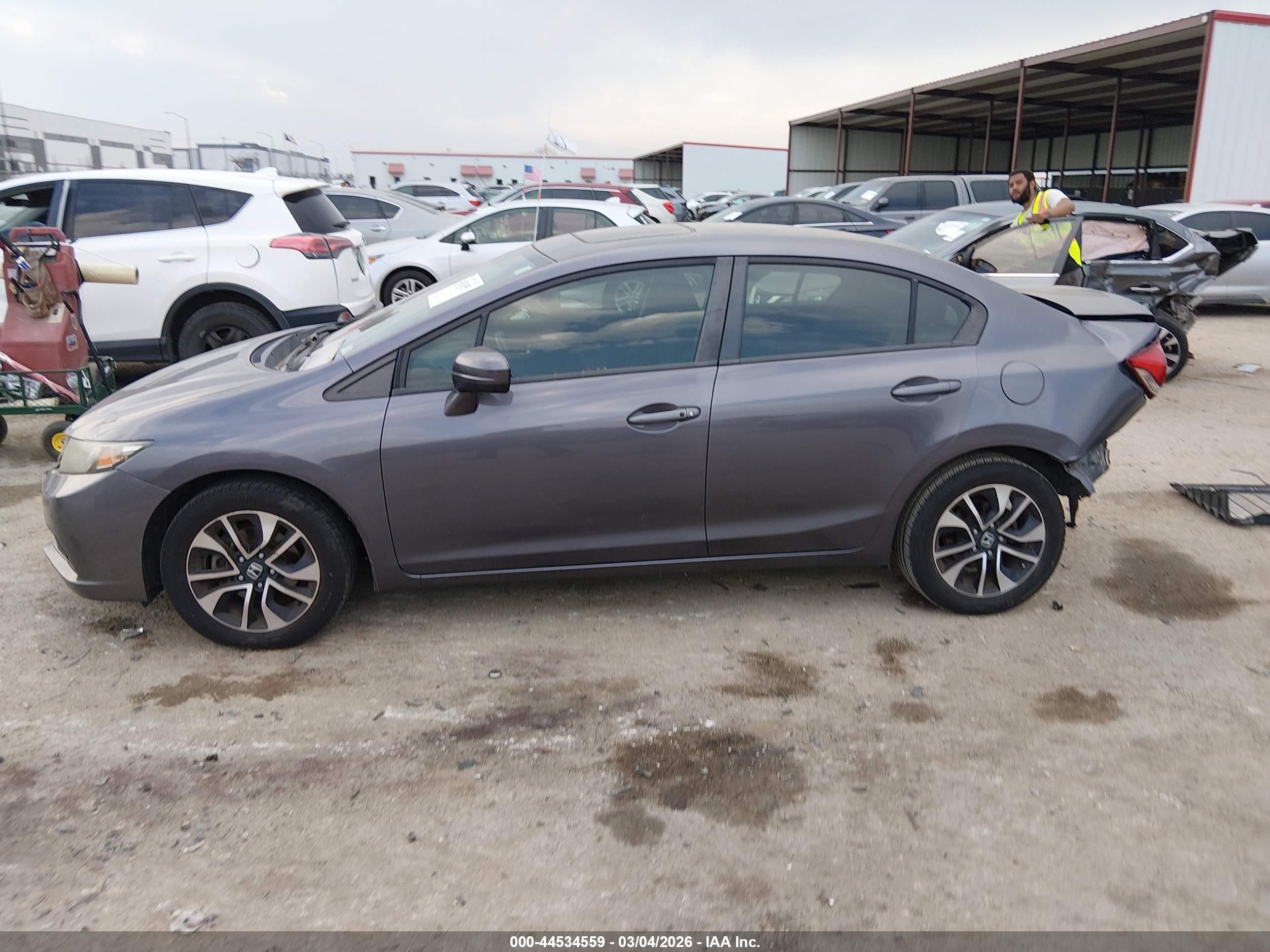 2015 Honda Civic Ex Серебряный vin: 19XFB2F82FE083024