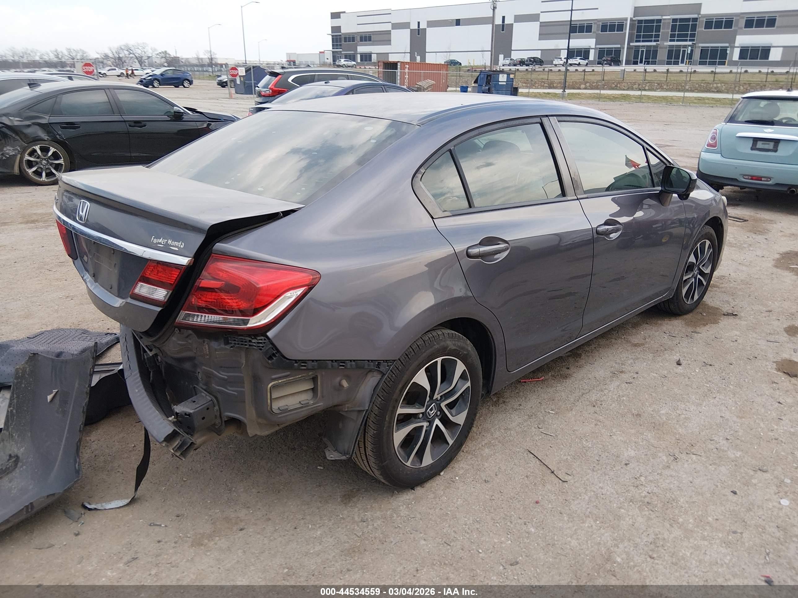 2015 Honda Civic Ex Серебряный vin: 19XFB2F82FE083024