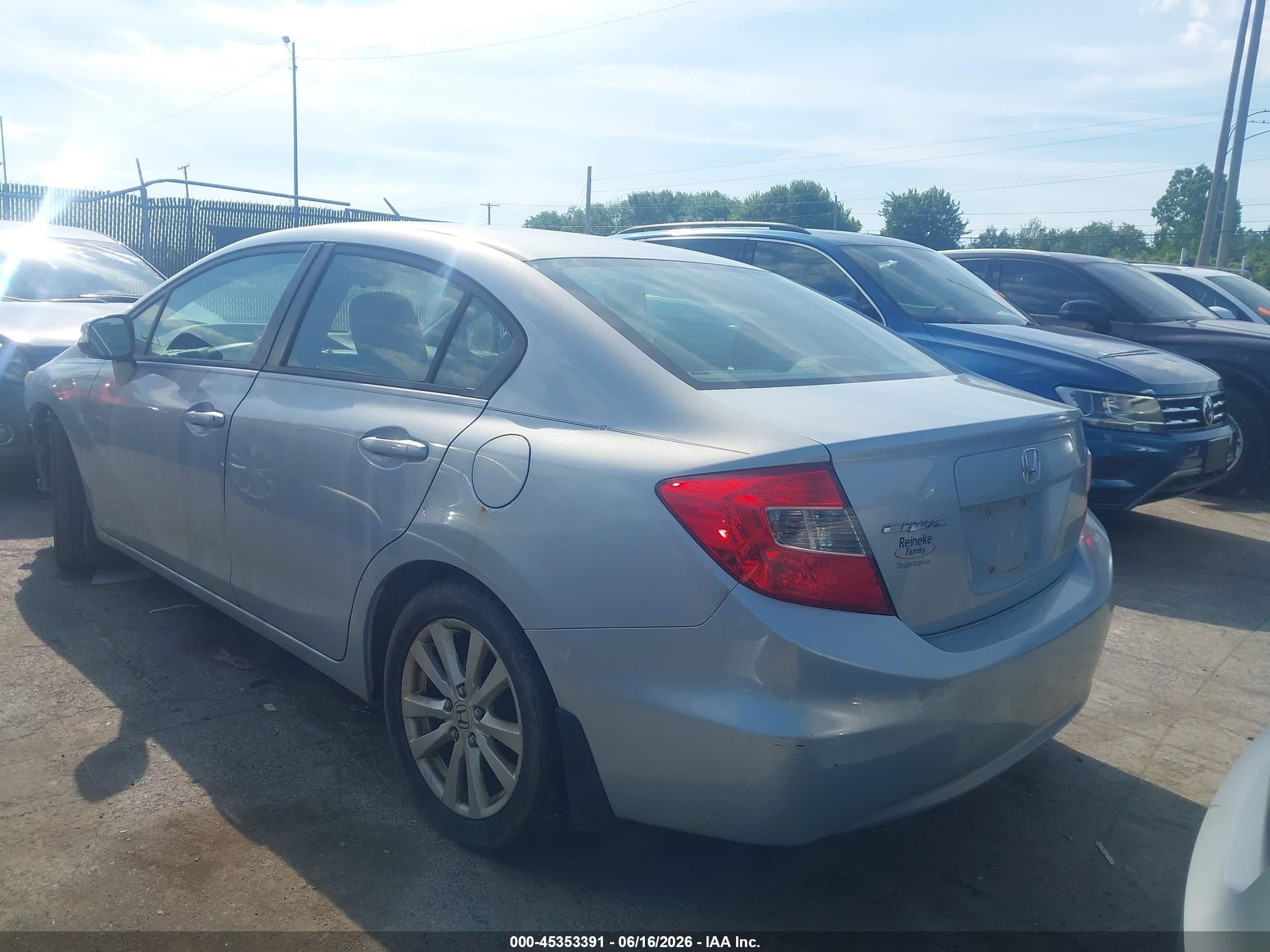 2012 Honda Civic Ex Silver vin: 19XFB2F83CE006092