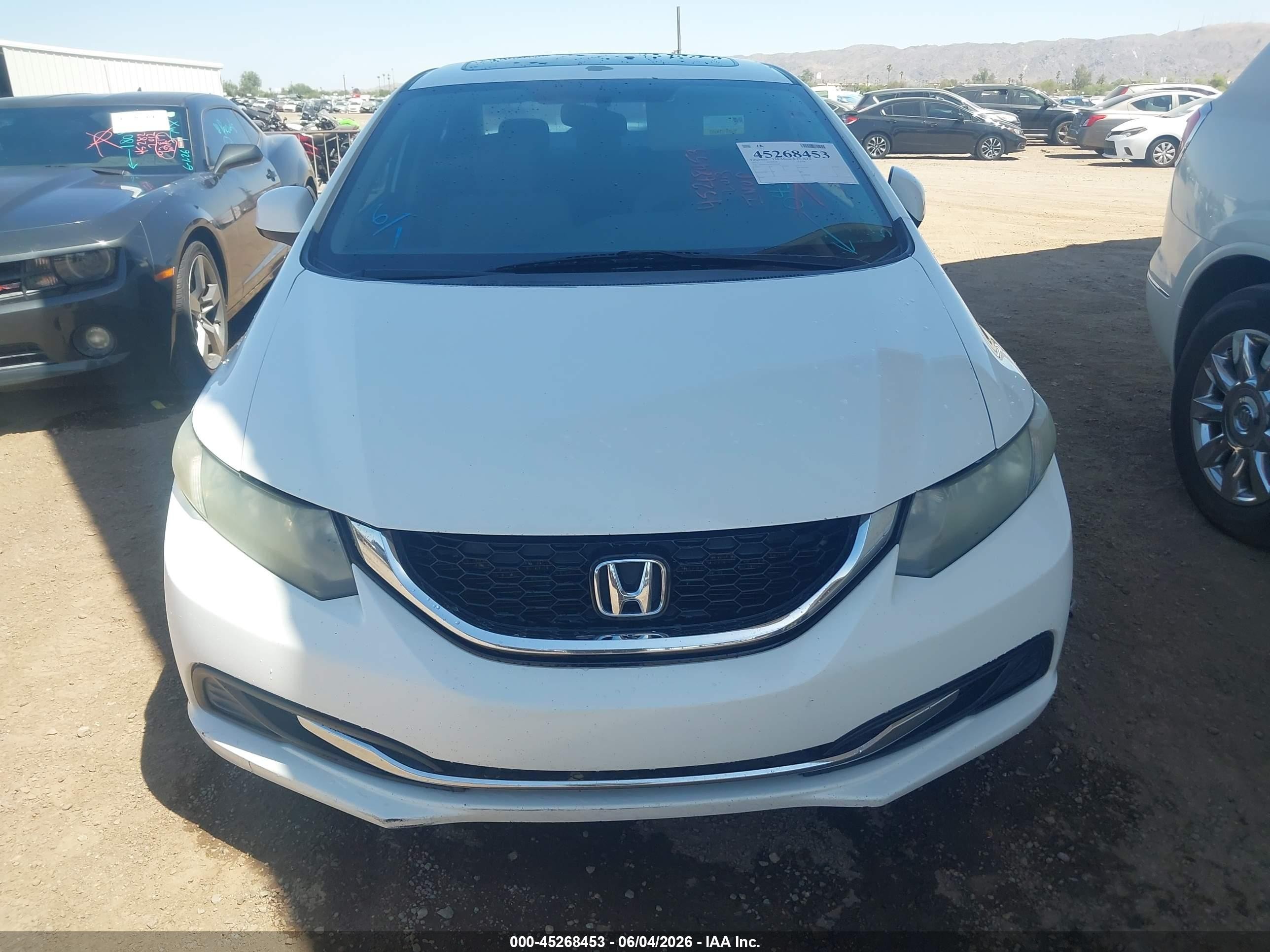2013 Honda Civic Ex White vin: 19XFB2F83DE043628