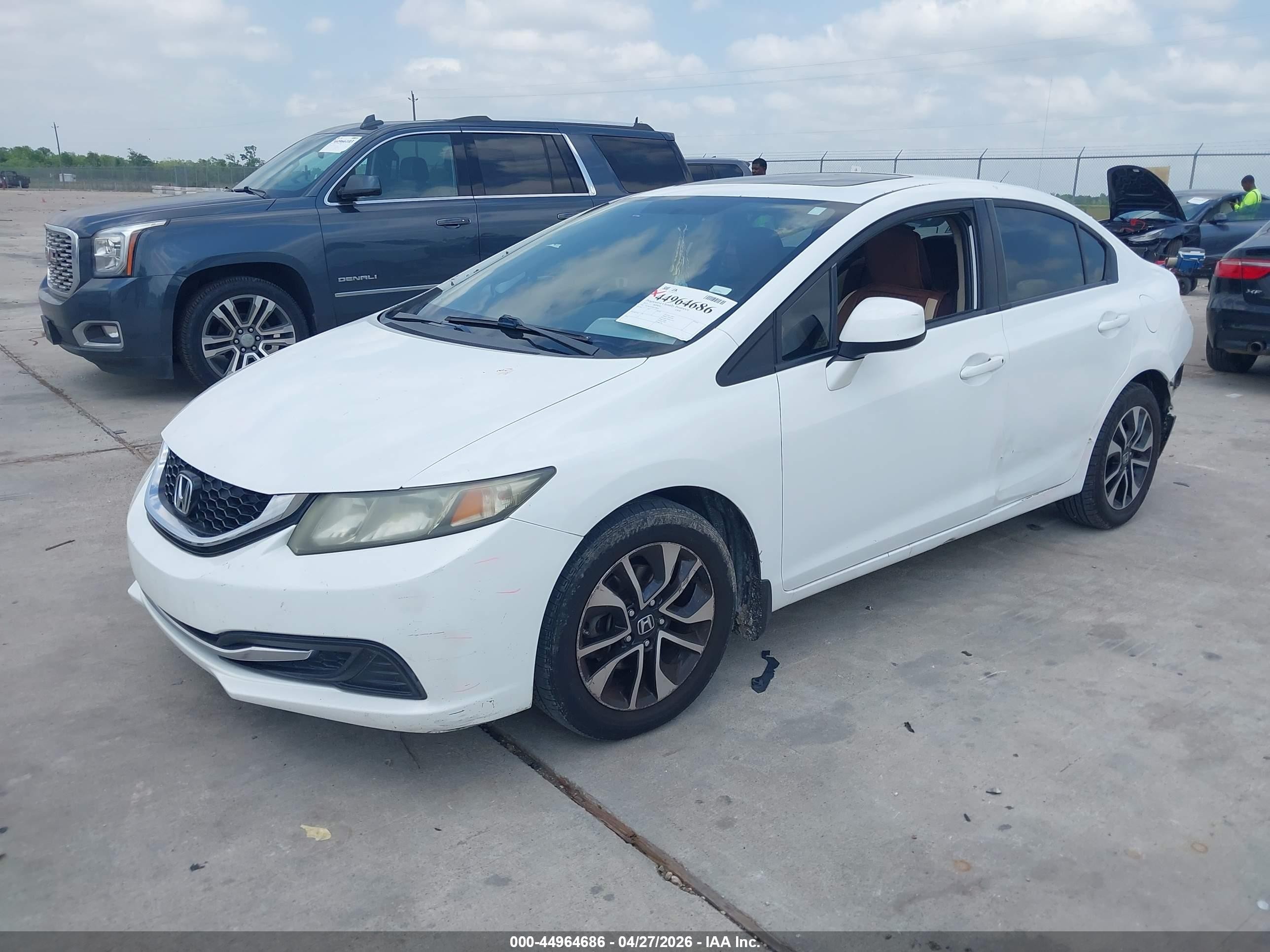 2013 Honda Civic Ex White vin: 19XFB2F83DE078895