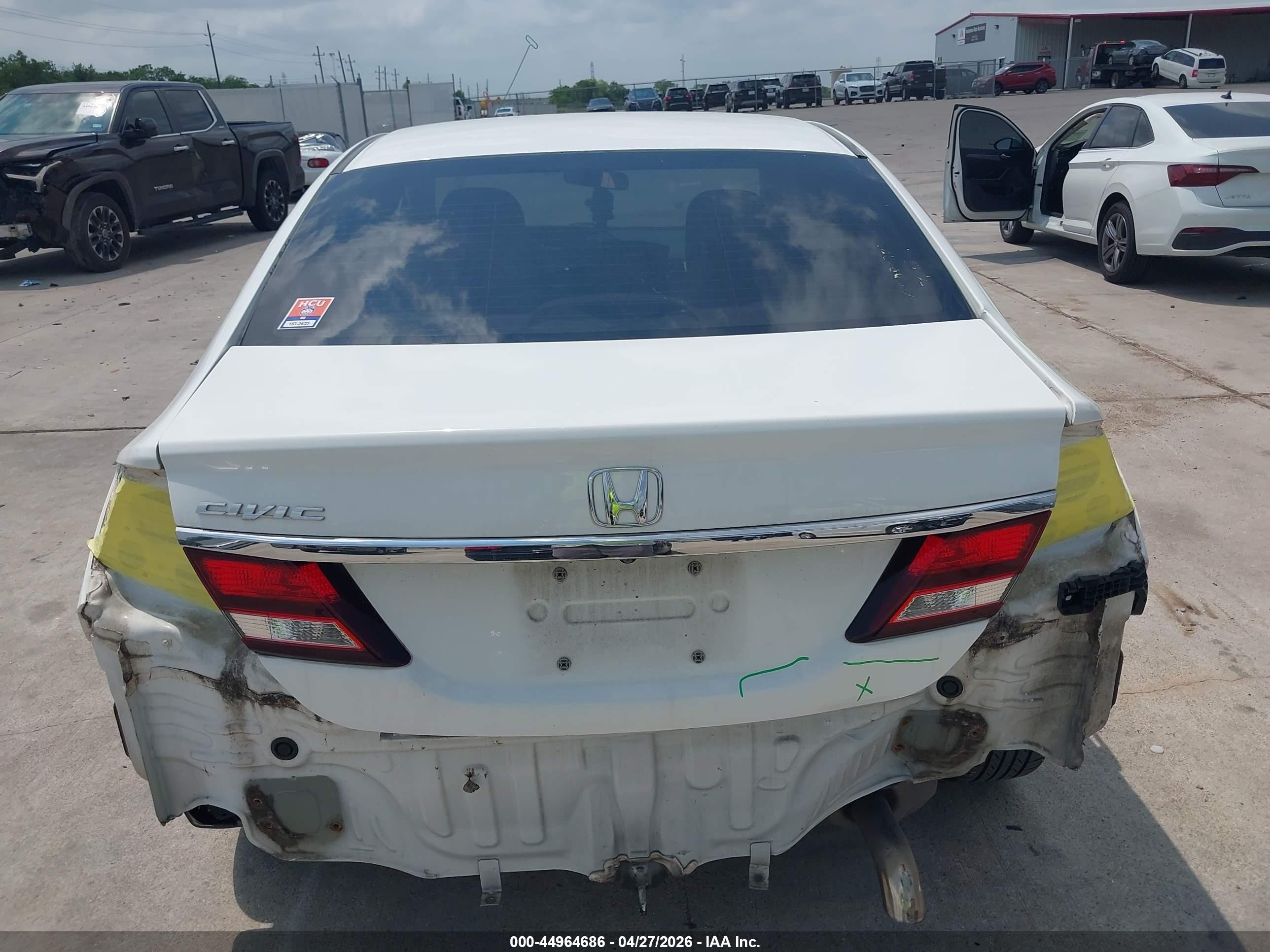2013 Honda Civic Ex White vin: 19XFB2F83DE078895