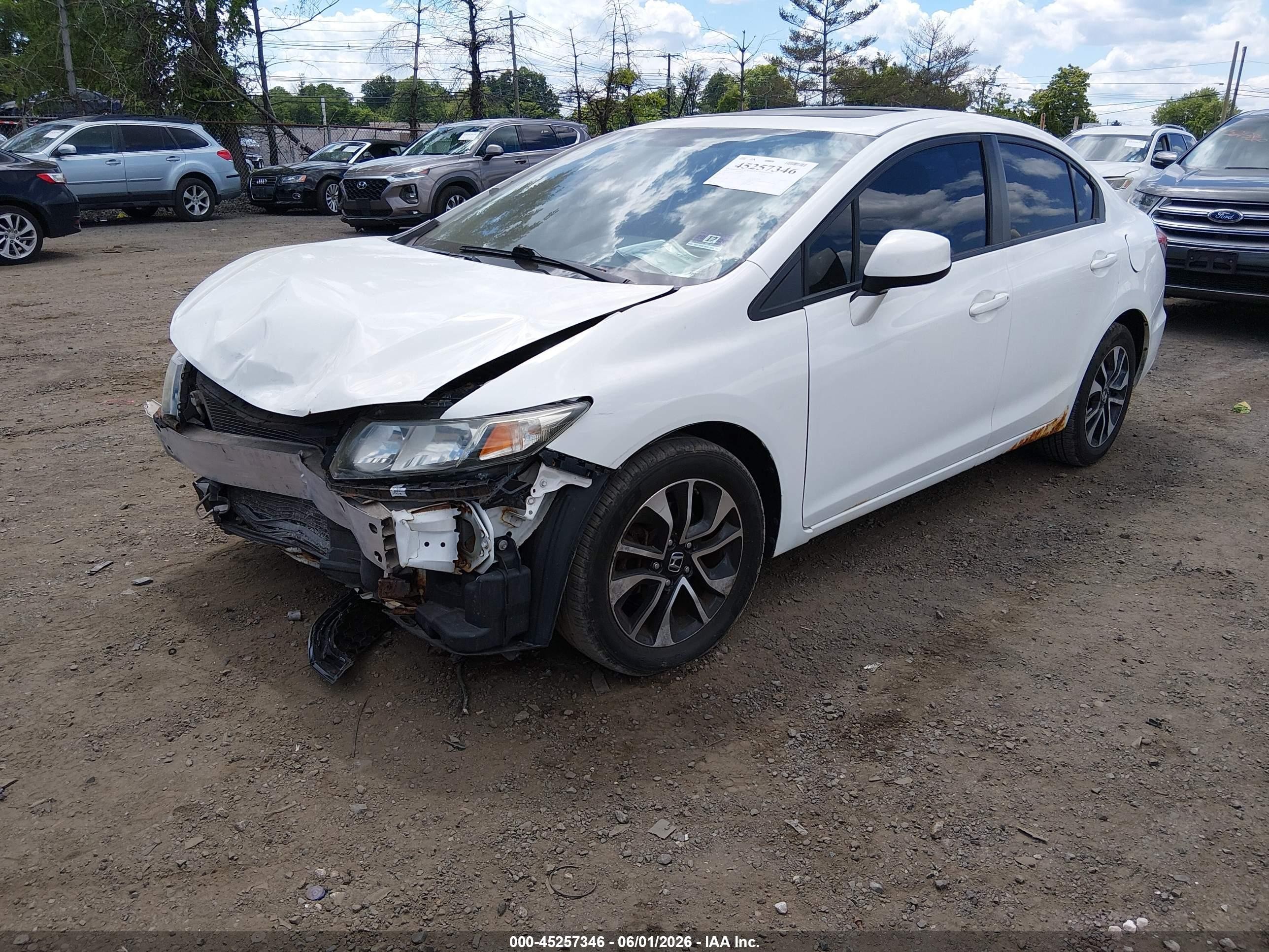 2013 Honda Civic Ex White vin: 19XFB2F83DE261875