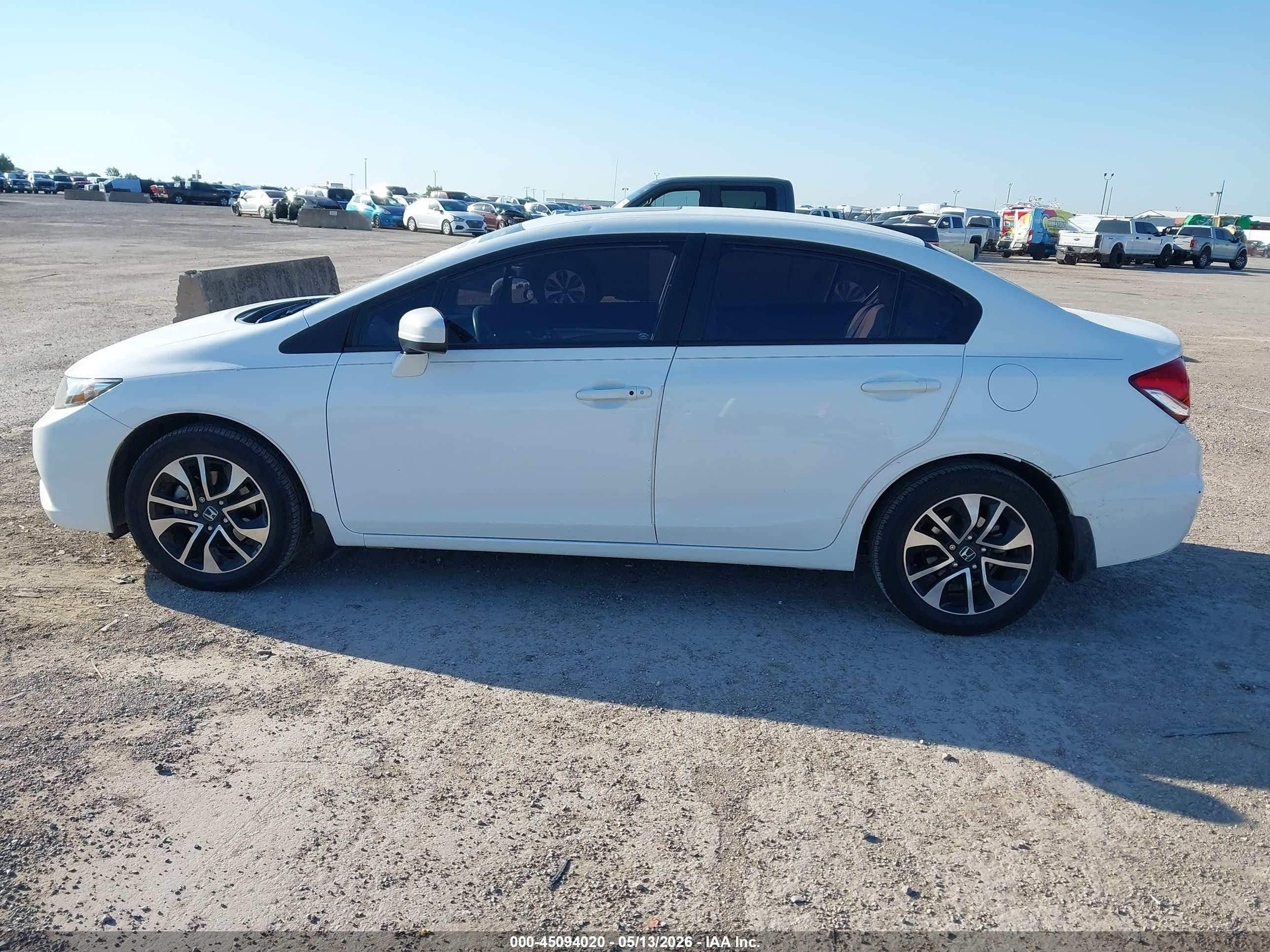 2014 Honda Civic Ex White vin: 19XFB2F83EE063301