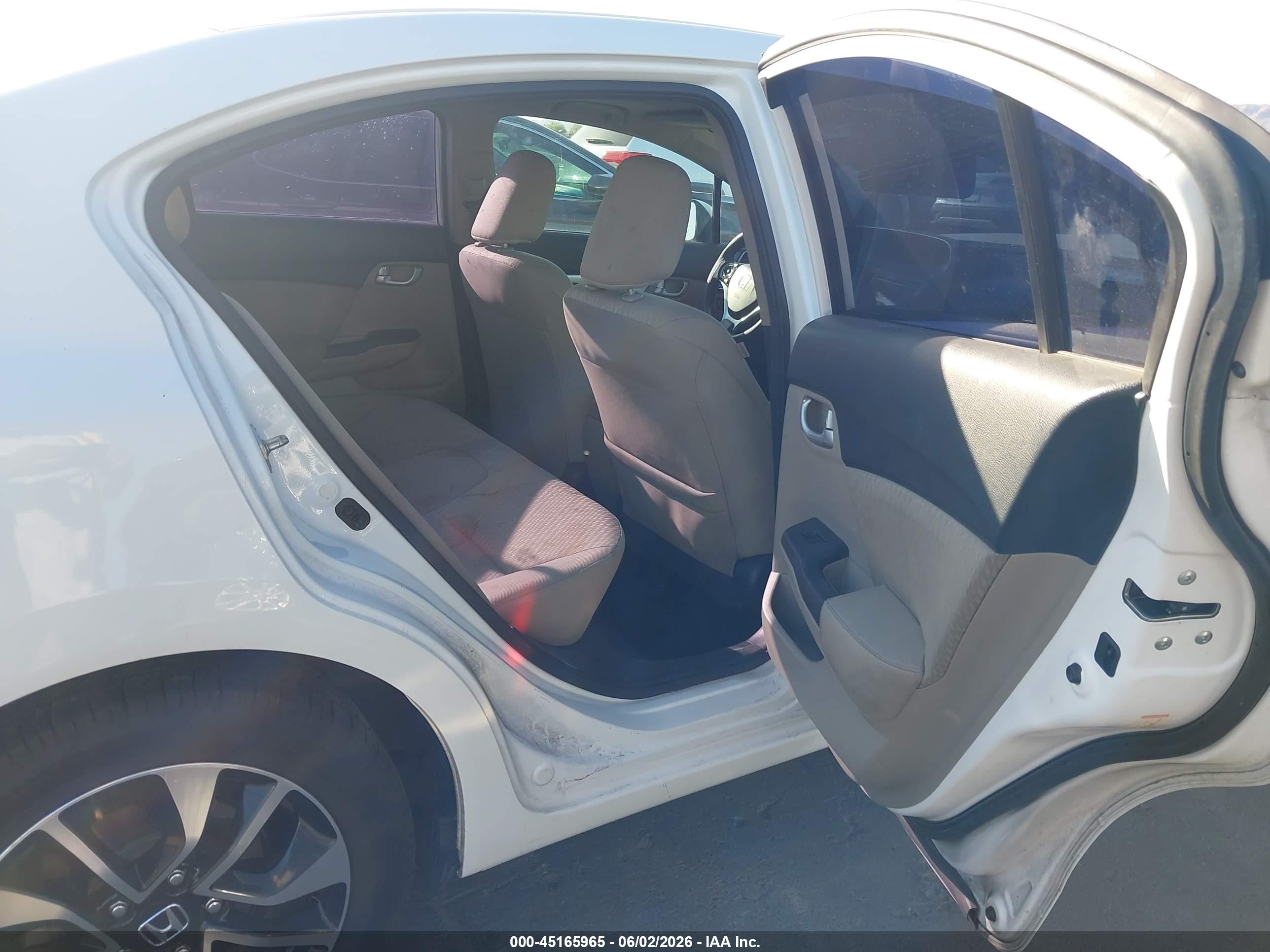 2015 Honda Civic Ex Белый vin: 19XFB2F83FE006176