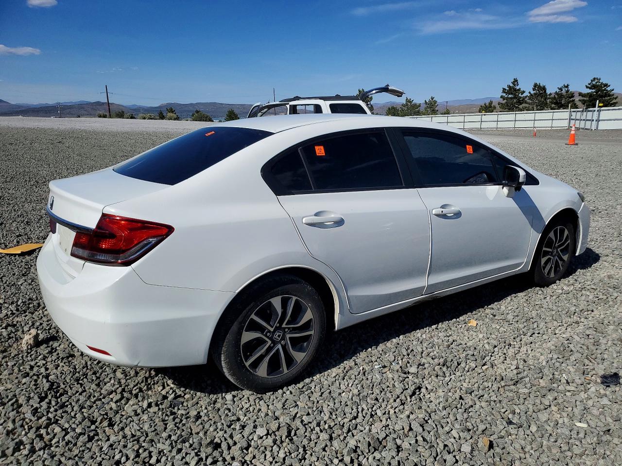 2015 Honda Civic Ex White vin: 19XFB2F83FE211285