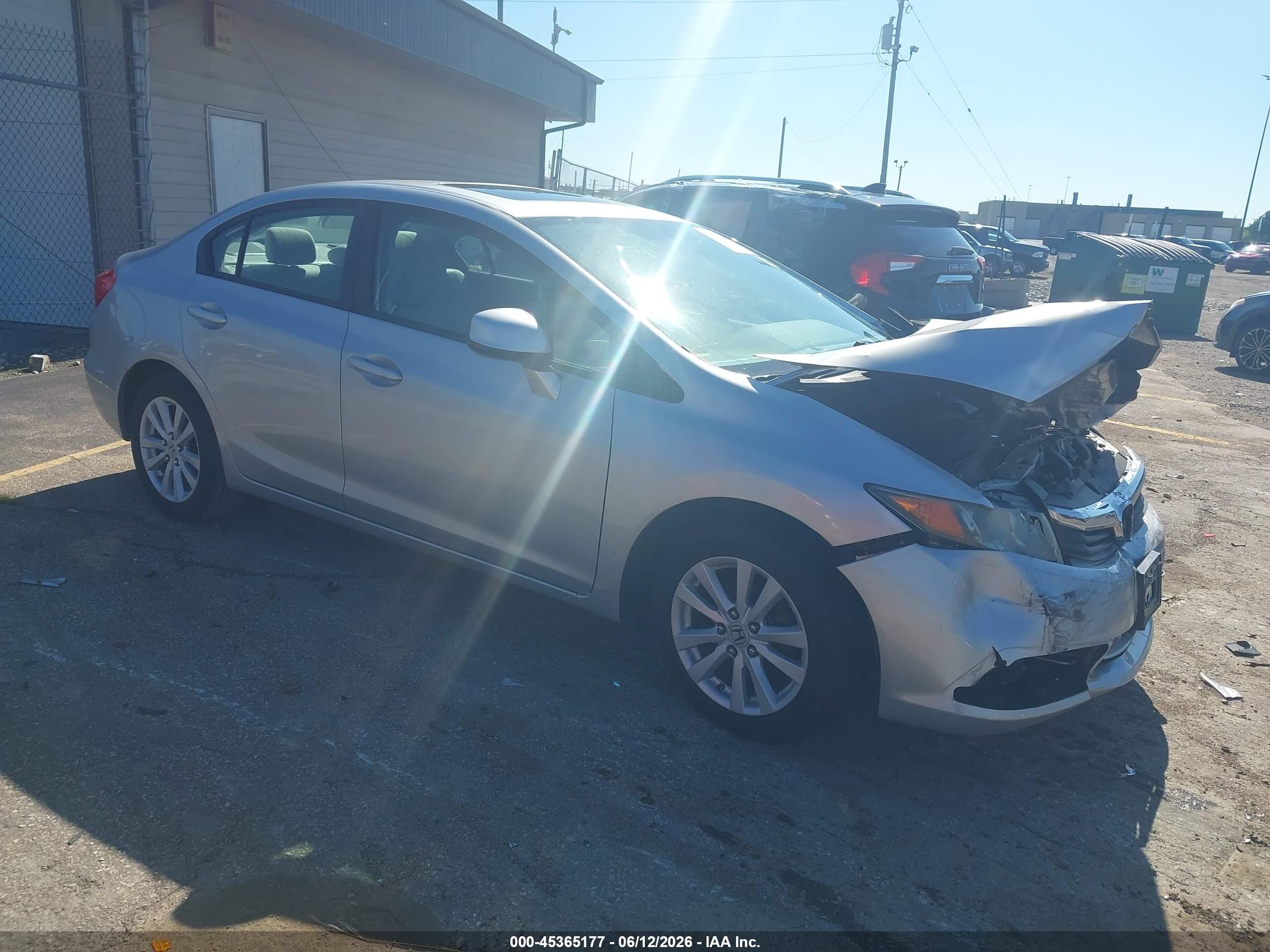 2012 Honda Civic Ex Silver vin: 19XFB2F84CE064390