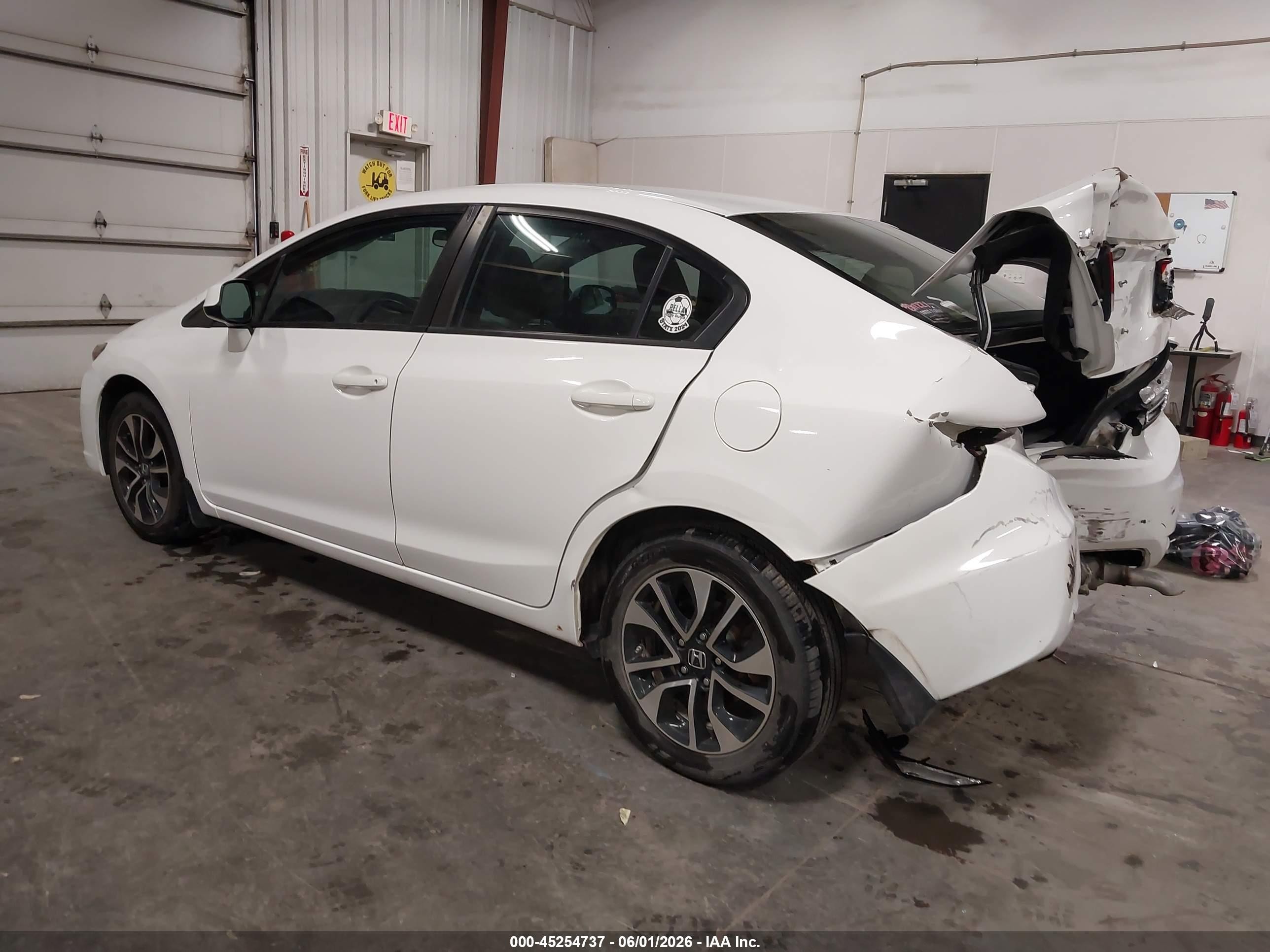 2013 Honda Civic Ex Белый vin: 19XFB2F84DE078677