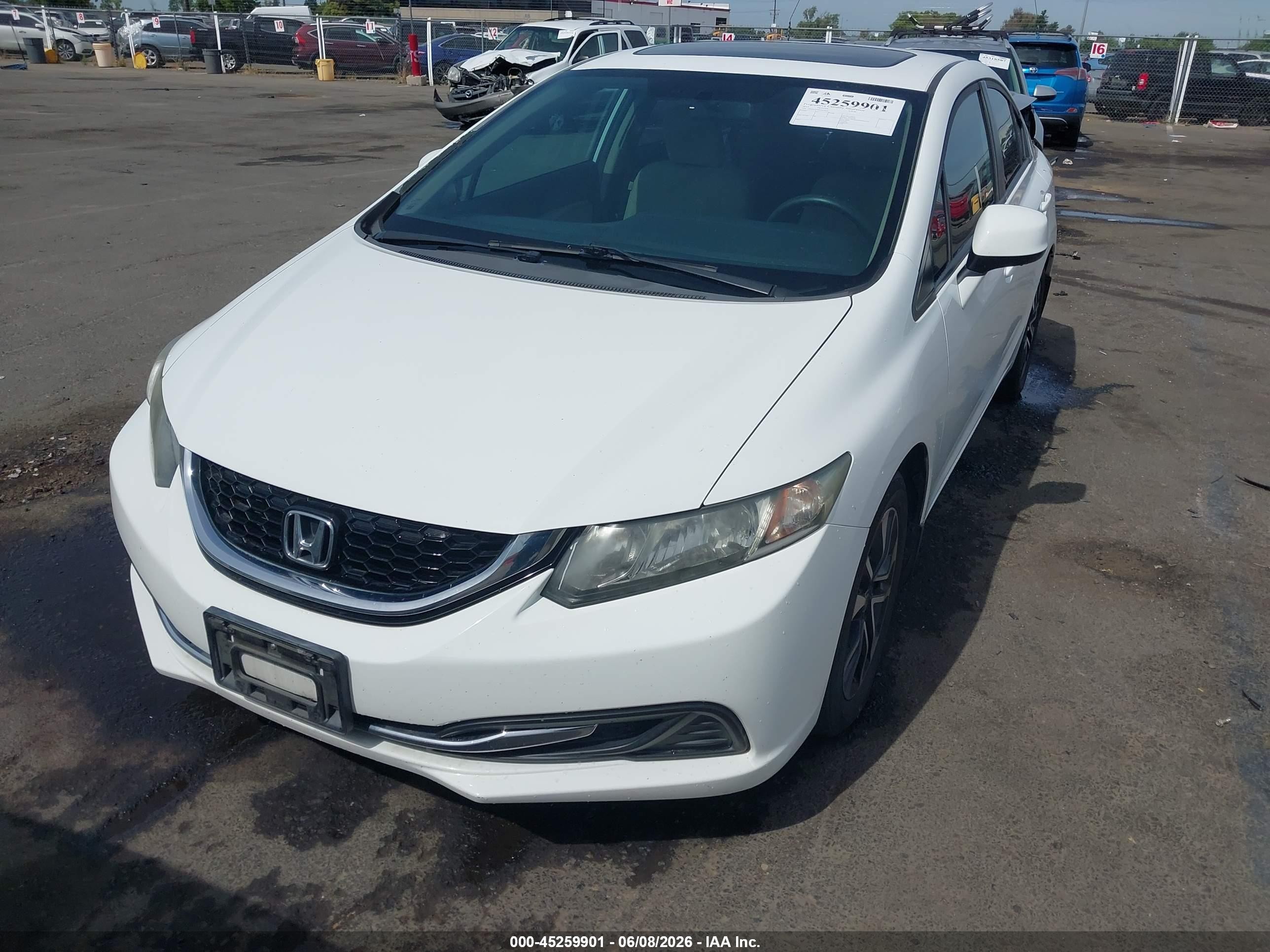 2013 Honda Civic Ex White vin: 19XFB2F84DE263411