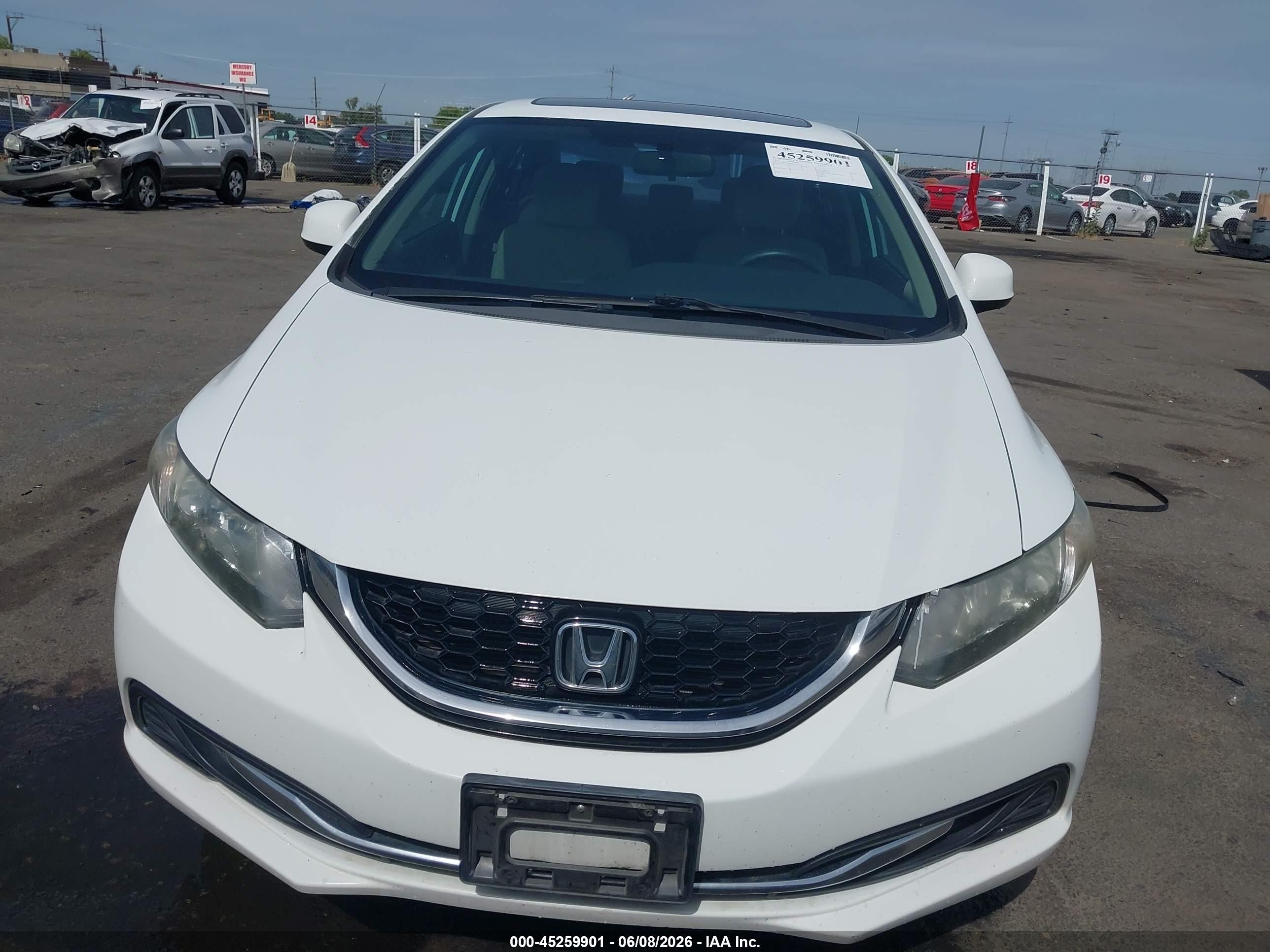 2013 Honda Civic Ex White vin: 19XFB2F84DE263411
