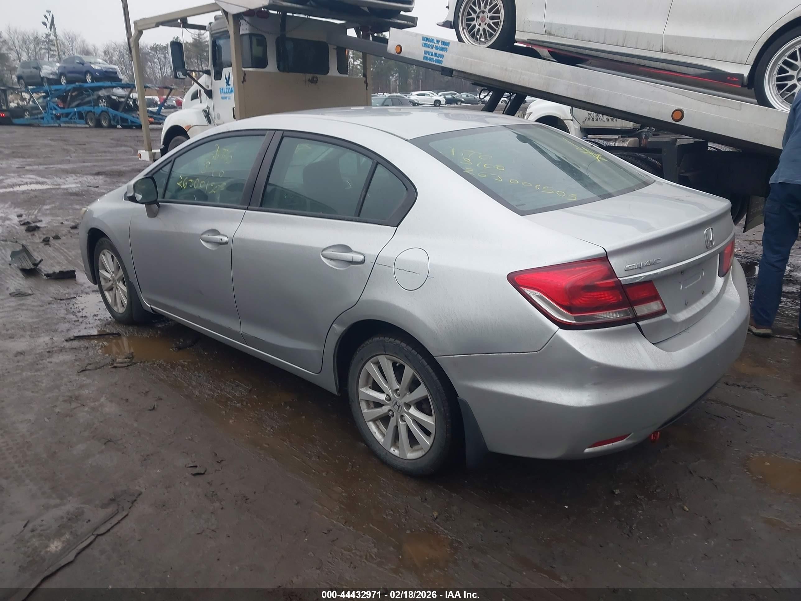 2013 Honda Civic Ex Silver vin: 19XFB2F84DE287823