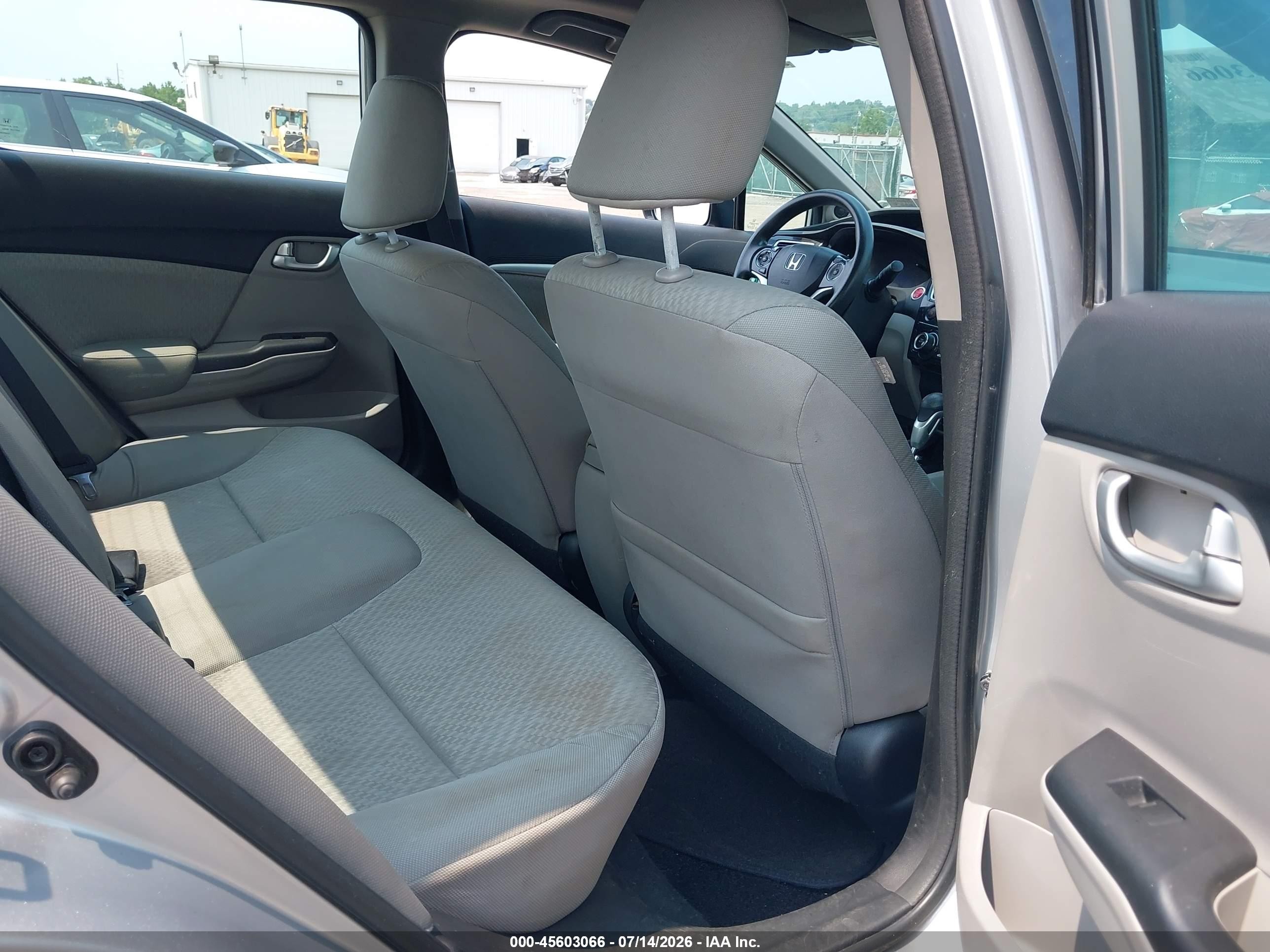 2014 Honda Civic Ex Silver vin: 19XFB2F84EE220401