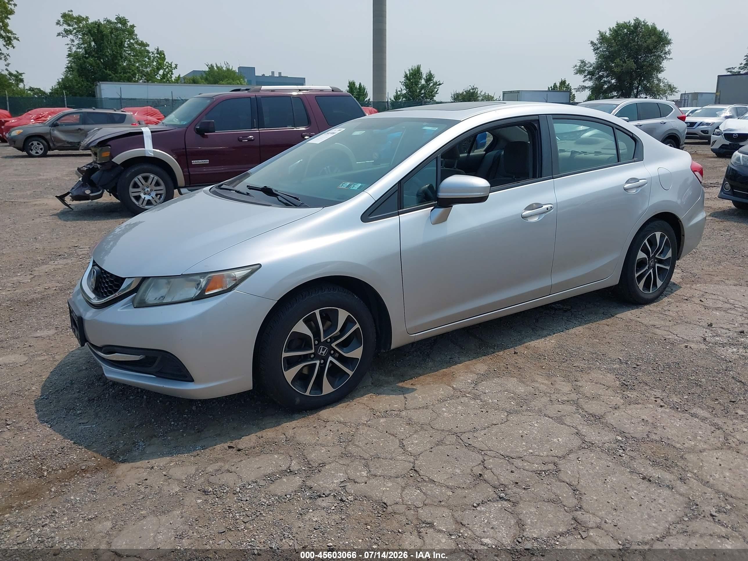 2014 Honda Civic Ex Silver vin: 19XFB2F84EE220401