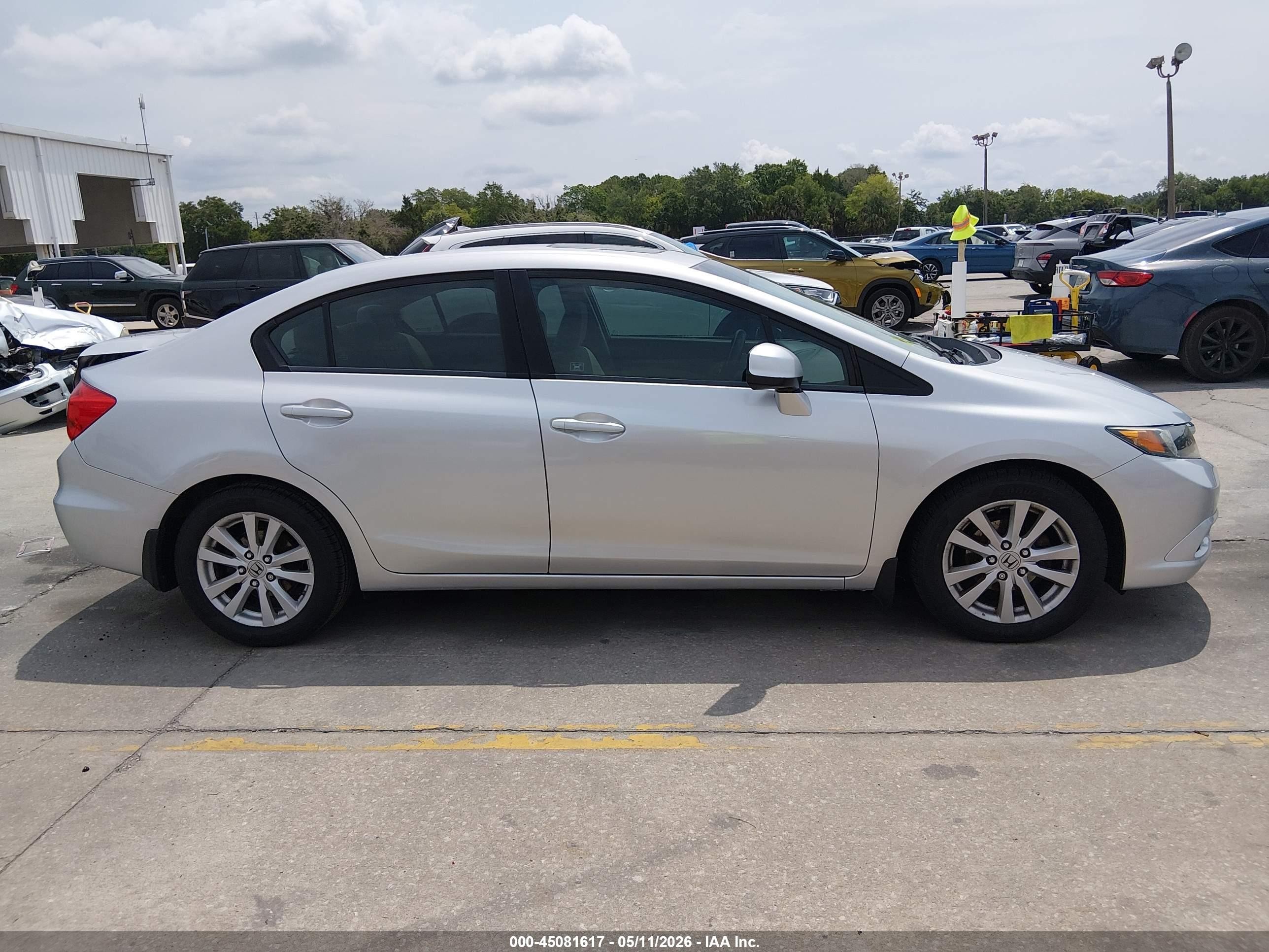 2012 Honda Civic Ex Silver vin: 19XFB2F85CE025646