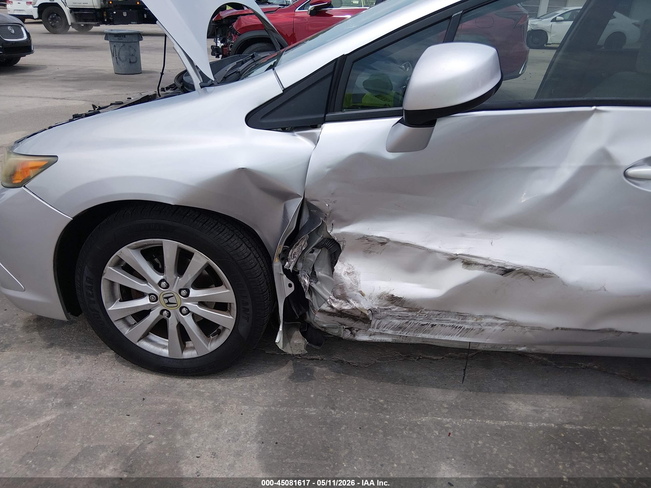 2012 Honda Civic Ex Silver vin: 19XFB2F85CE025646