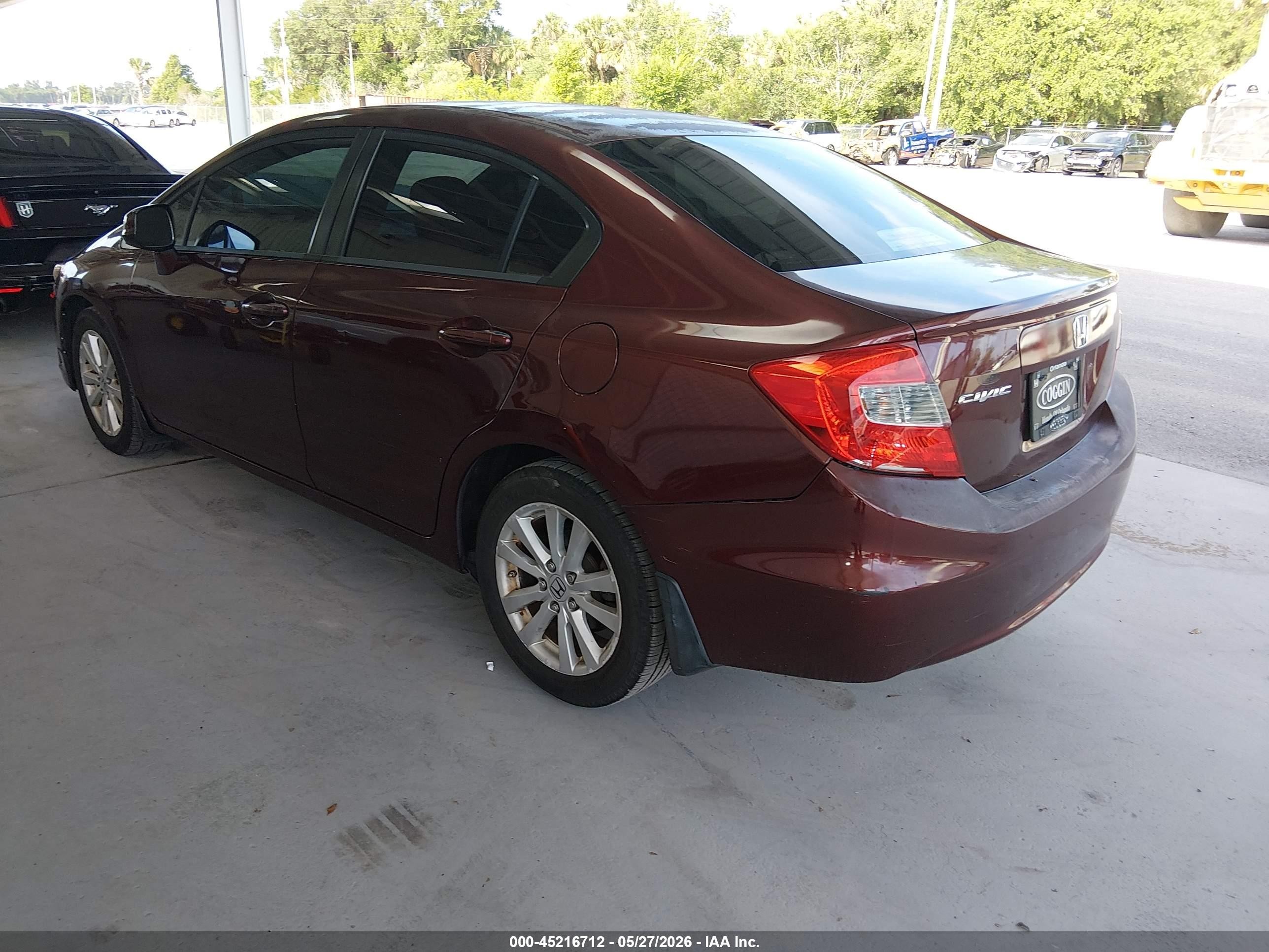 2012 Honda Civic Ex Burgundy vin: 19XFB2F85CE041202