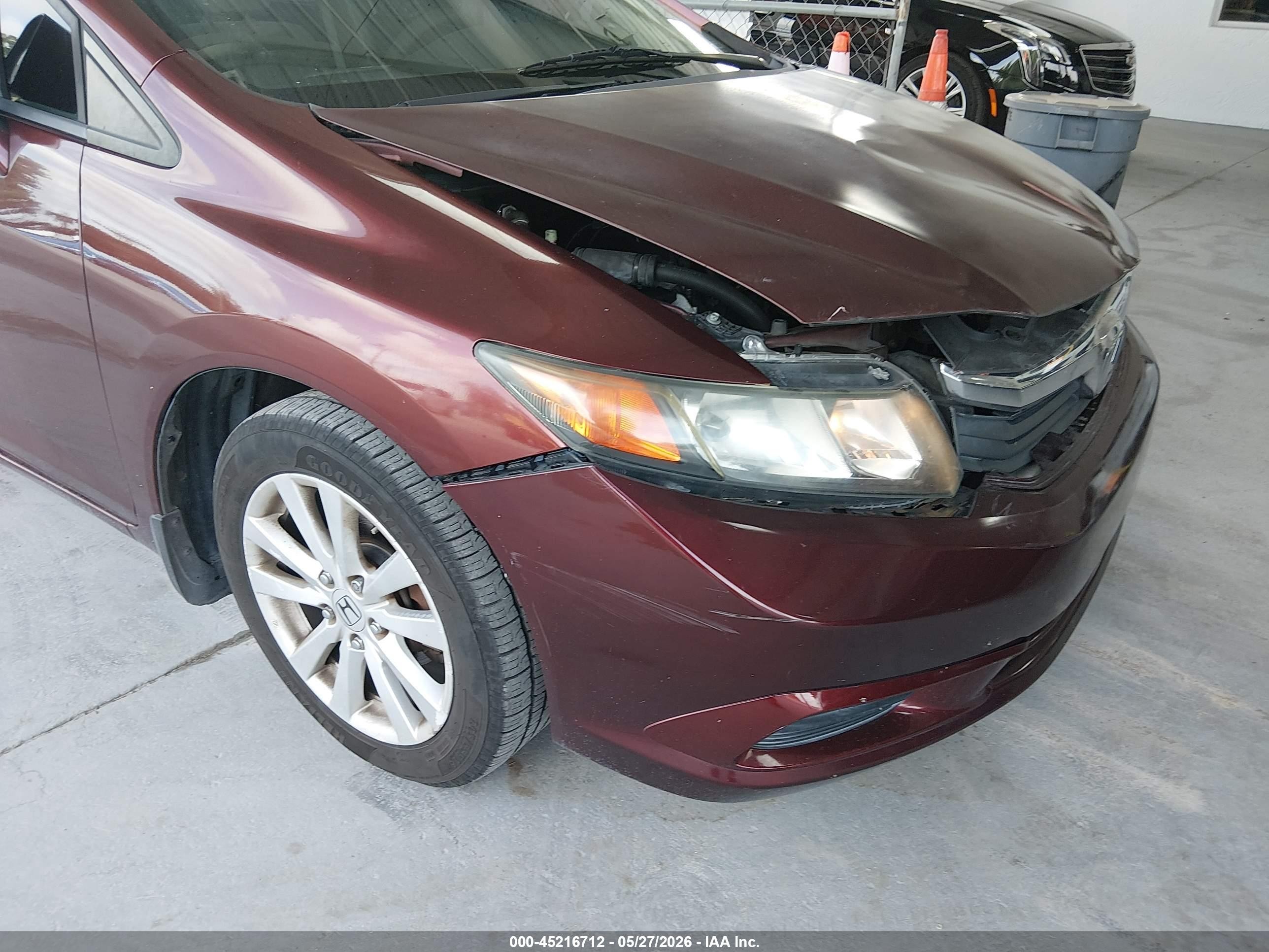 2012 Honda Civic Ex Burgundy vin: 19XFB2F85CE041202