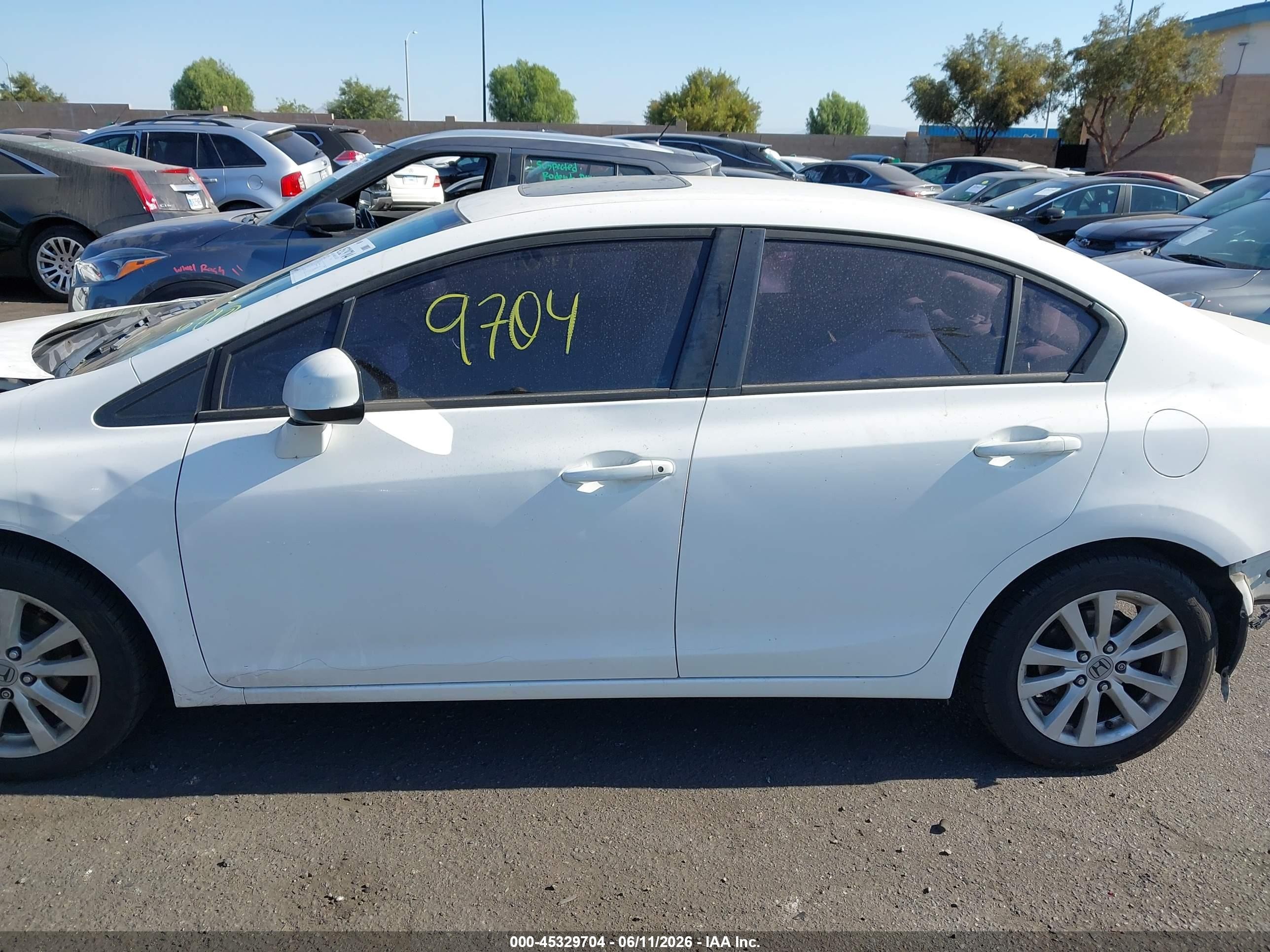 2012 Honda Civic Ex White vin: 19XFB2F85CE353374