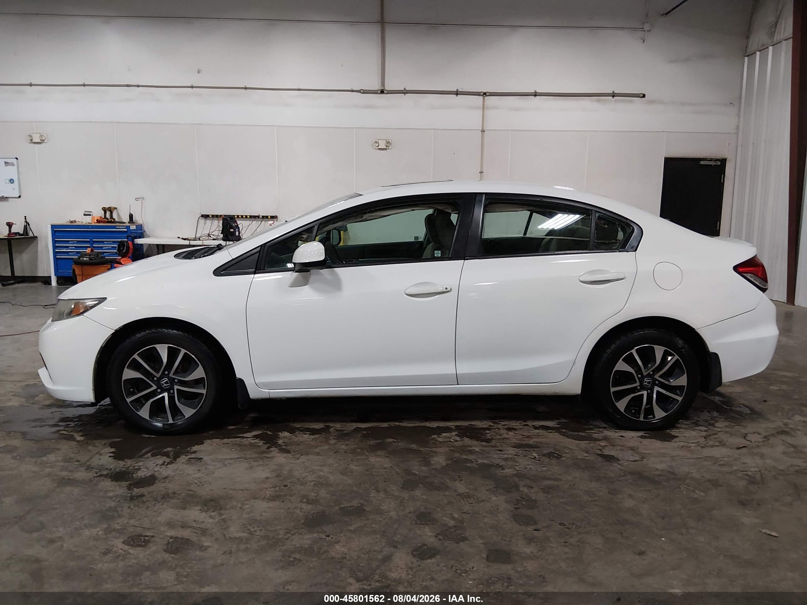 2013 Honda Civic Ex Белый vin: 19XFB2F85DE090921