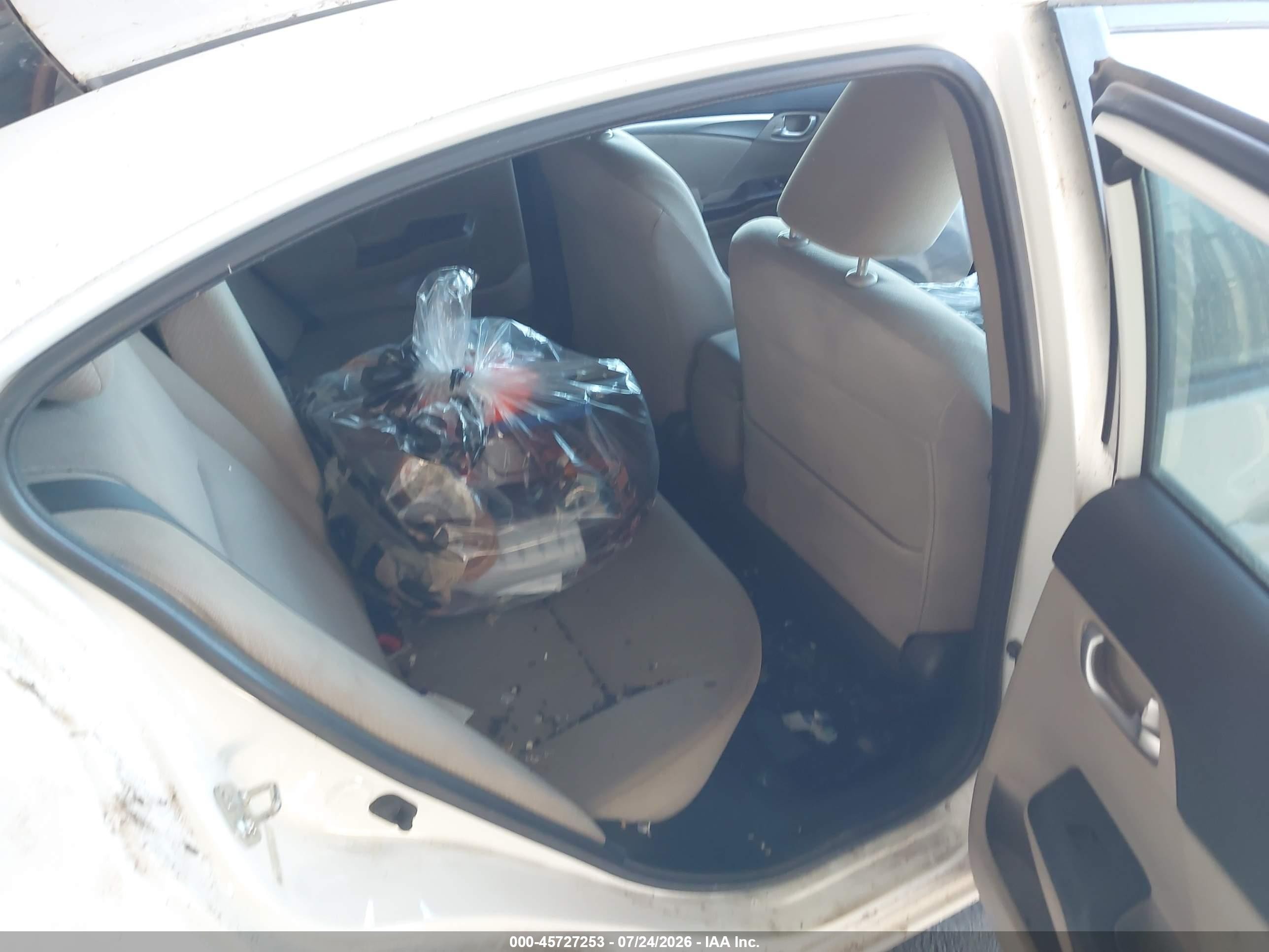 2013 Honda Civic Ex Белый vin: 19XFB2F85DE249680
