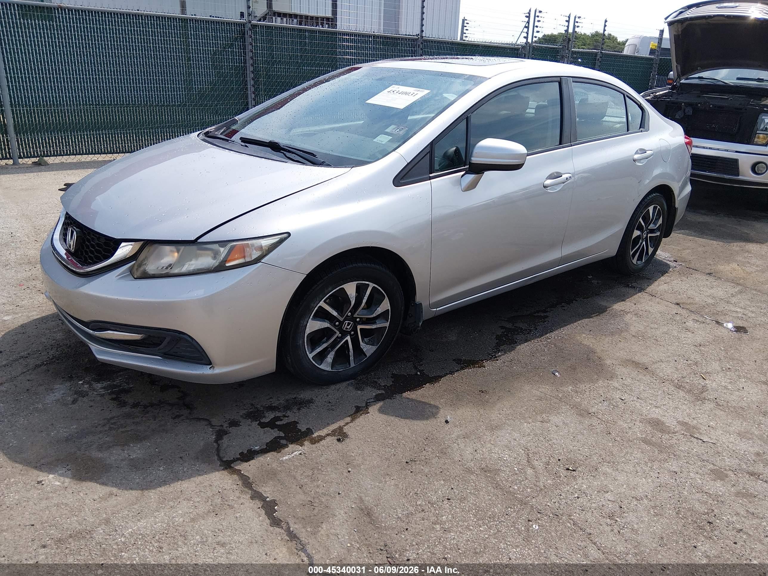 2015 Honda Civic Ex Silver vin: 19XFB2F85FE070106