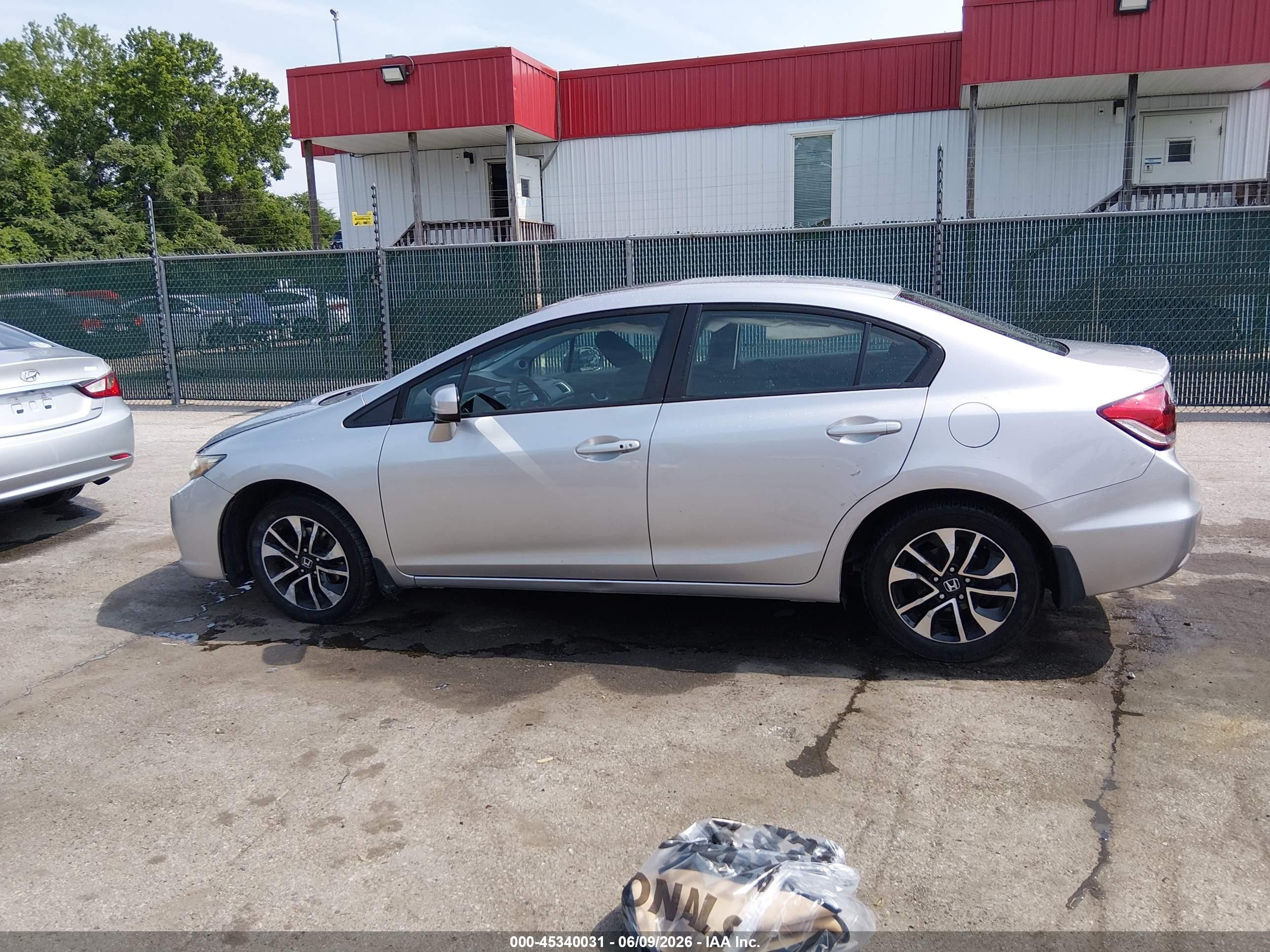2015 Honda Civic Ex Silver vin: 19XFB2F85FE070106