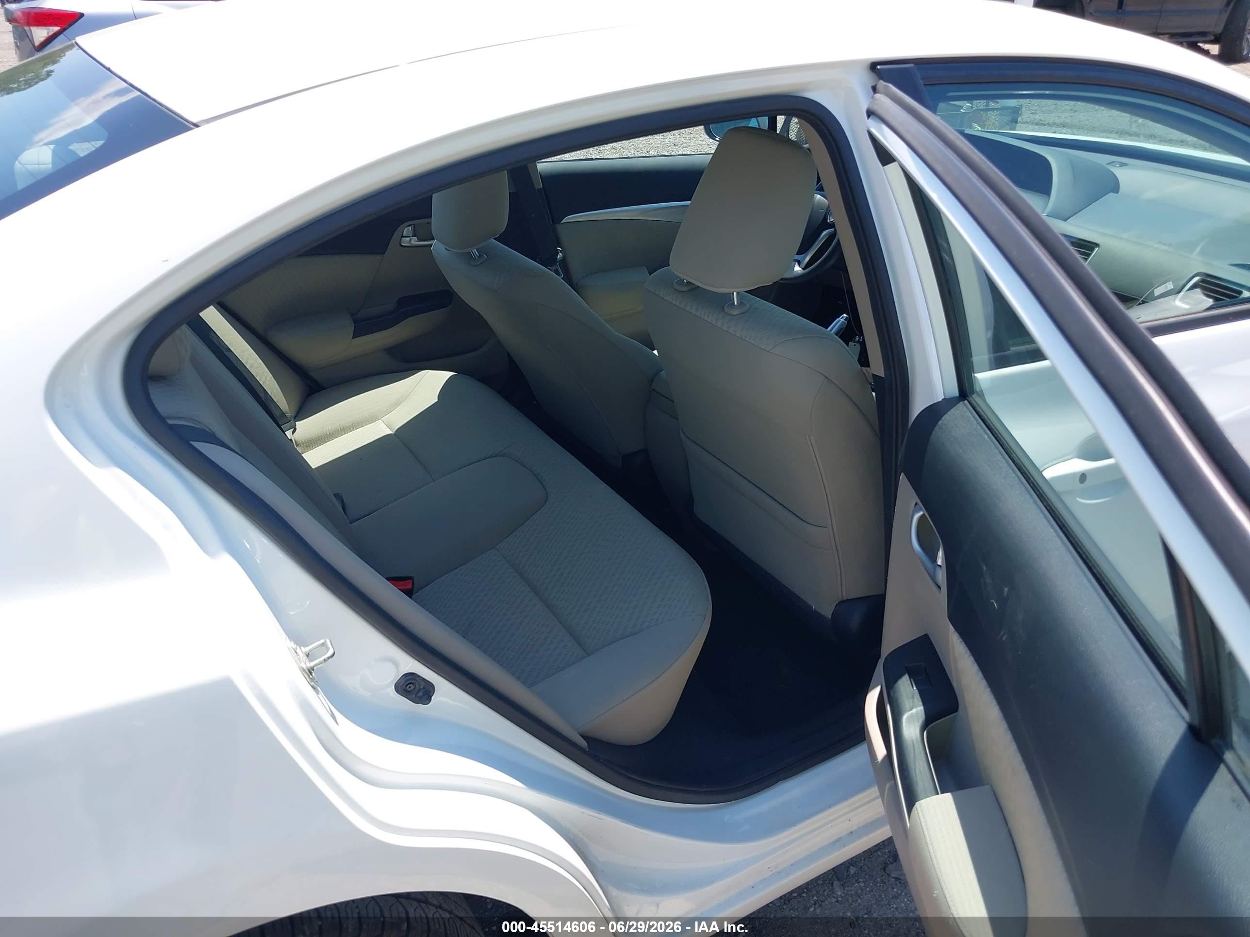 2015 Honda Civic Ex White vin: 19XFB2F85FE228198