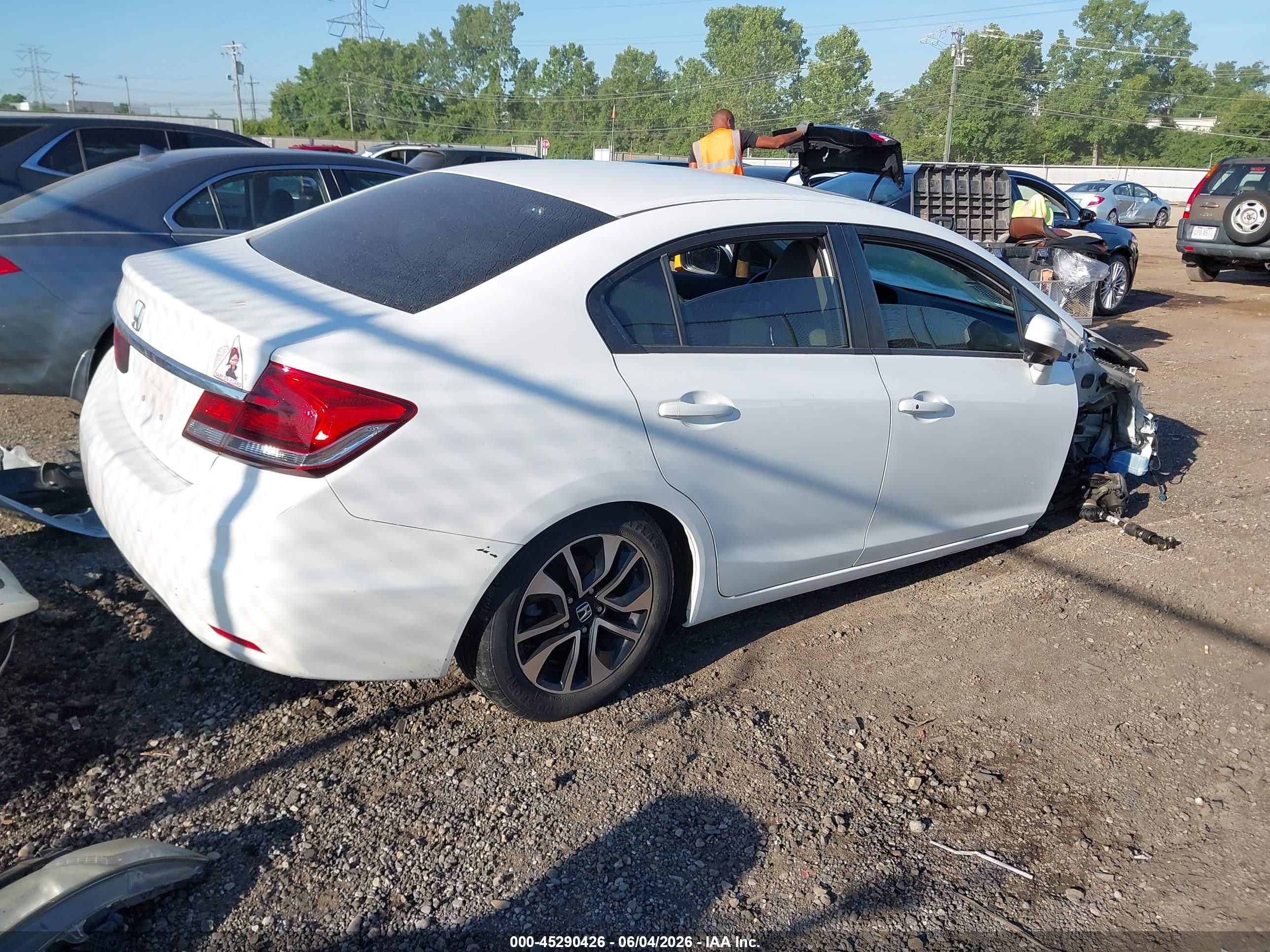 2015 Honda Civic Ex White vin: 19XFB2F85FE254025