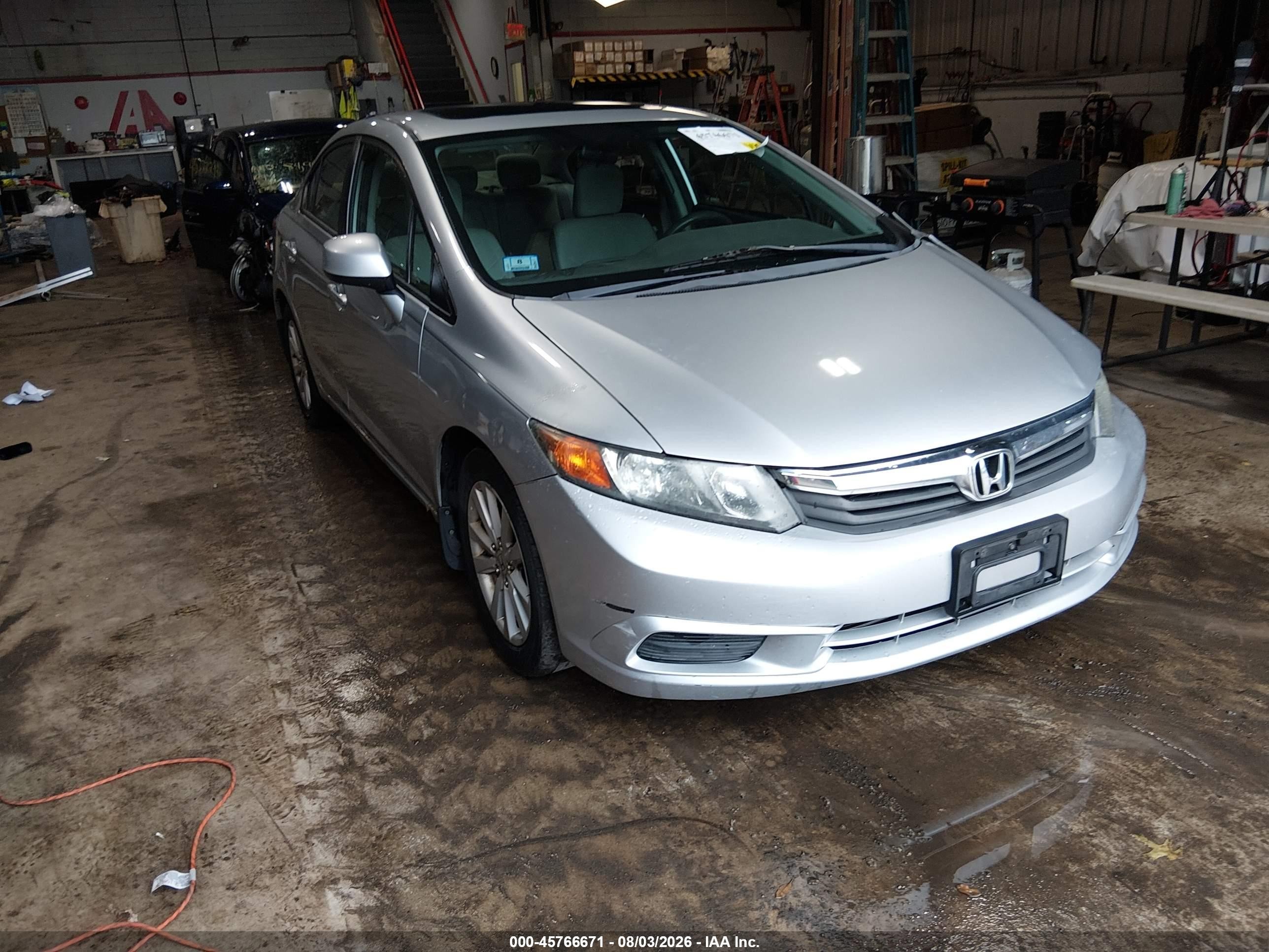 2012 Honda Civic Ex Silver vin: 19XFB2F86CE051463
