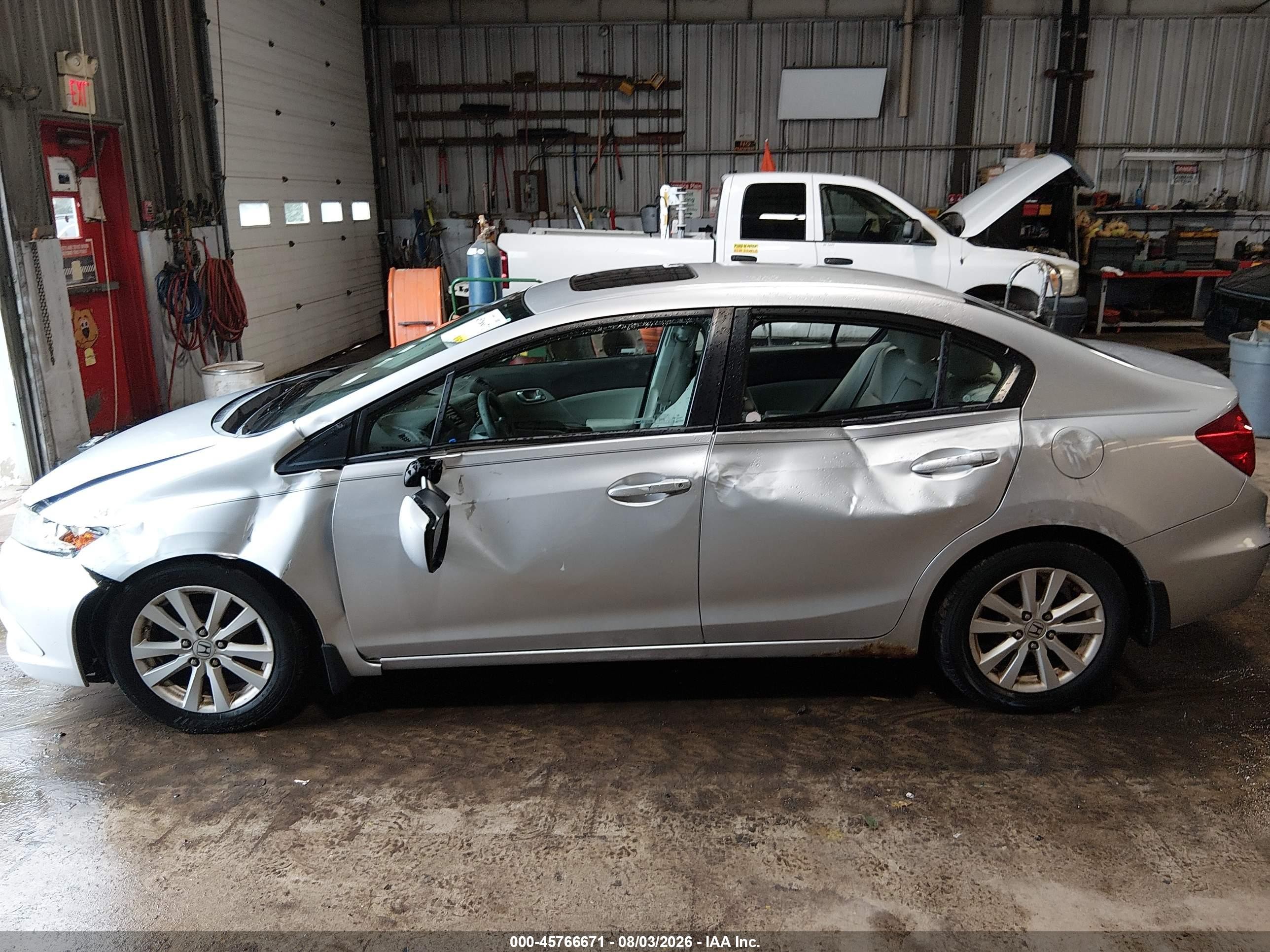 2012 Honda Civic Ex Silver vin: 19XFB2F86CE051463