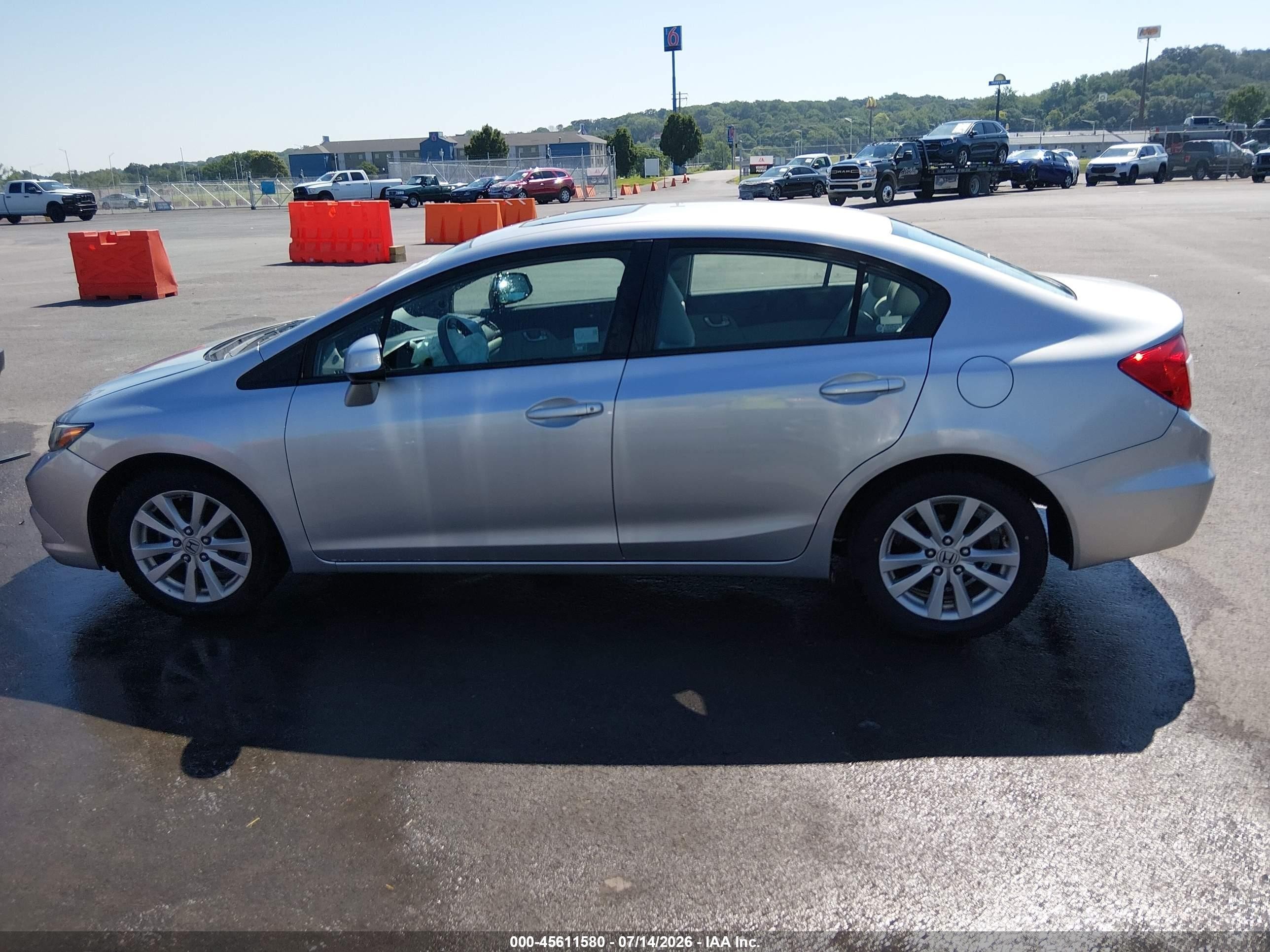 2012 Honda Civic Ex Silver vin: 19XFB2F86CE065511