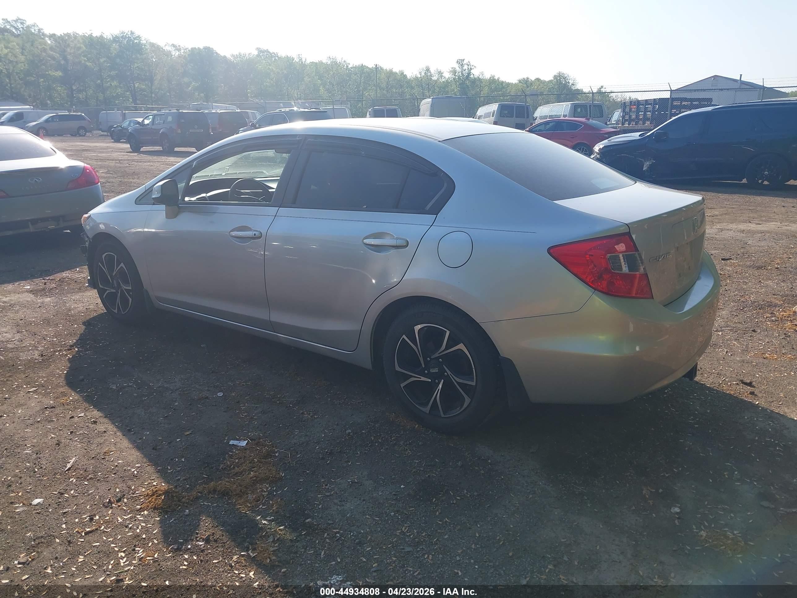 2012 Honda Civic Ex Silver vin: 19XFB2F86CE346109