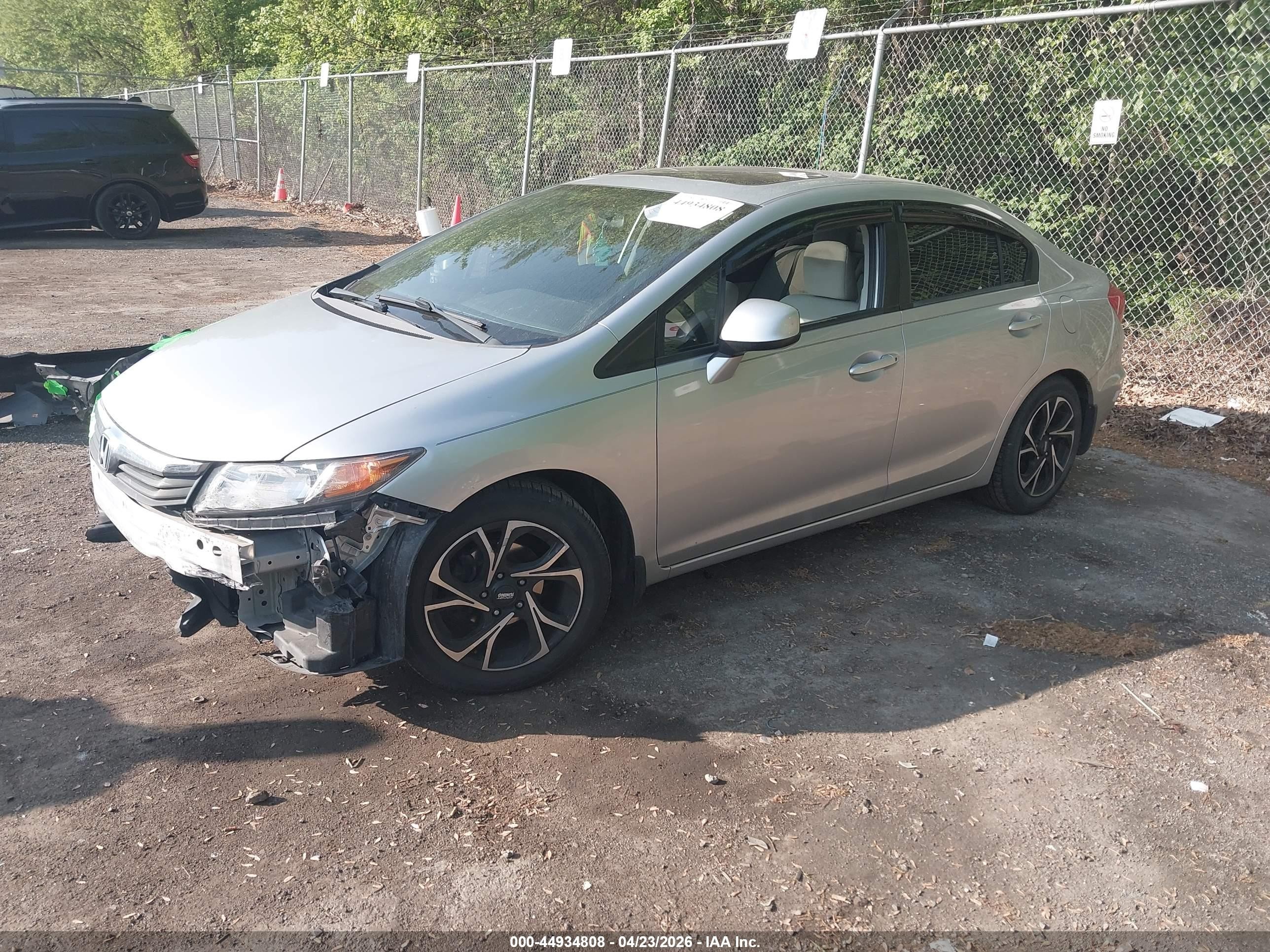 2012 Honda Civic Ex Silver vin: 19XFB2F86CE346109