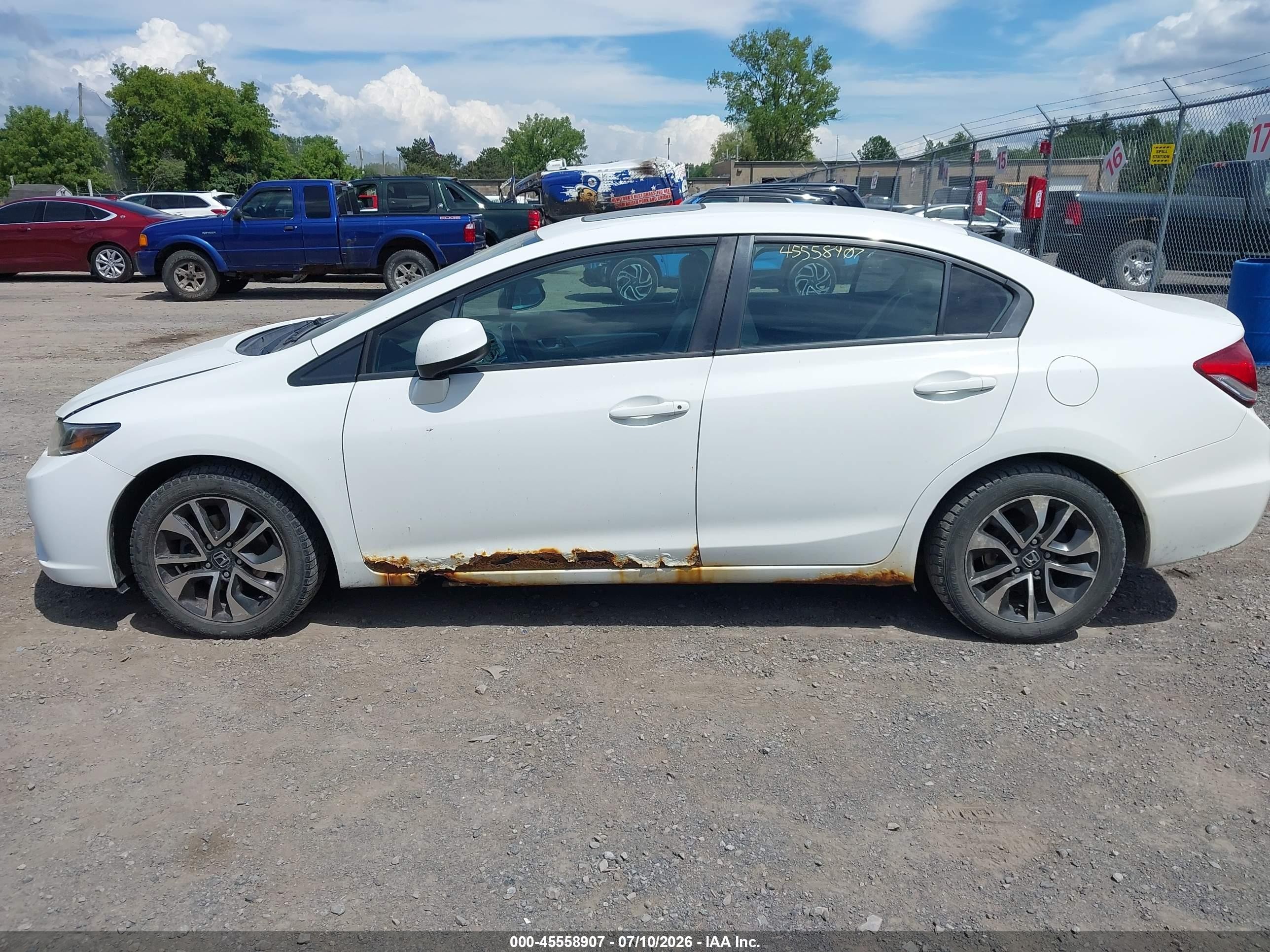 2013 Honda Civic Ex White vin: 19XFB2F86DE060889