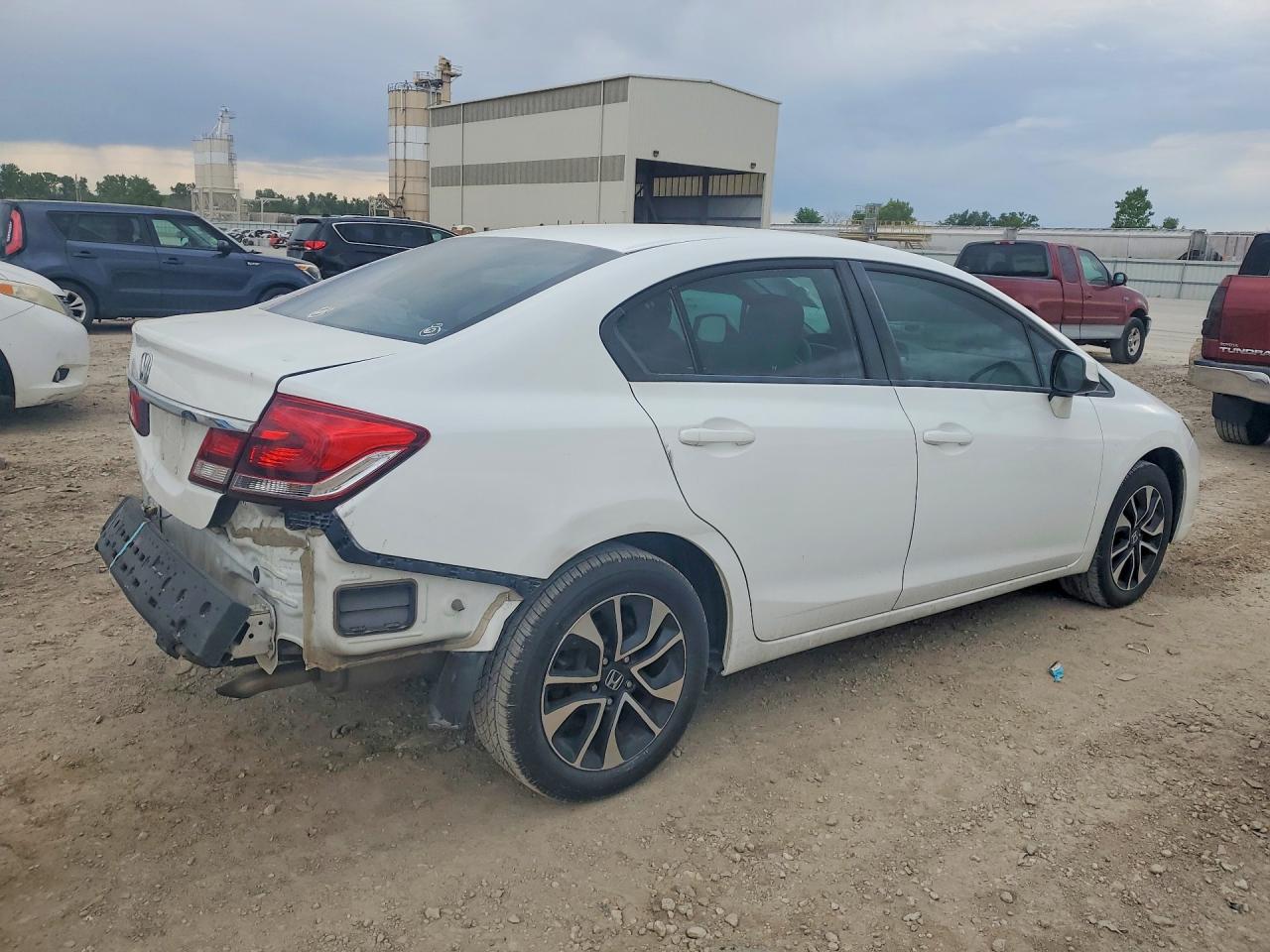 2013 Honda Civic Ex White vin: 19XFB2F86DE098624