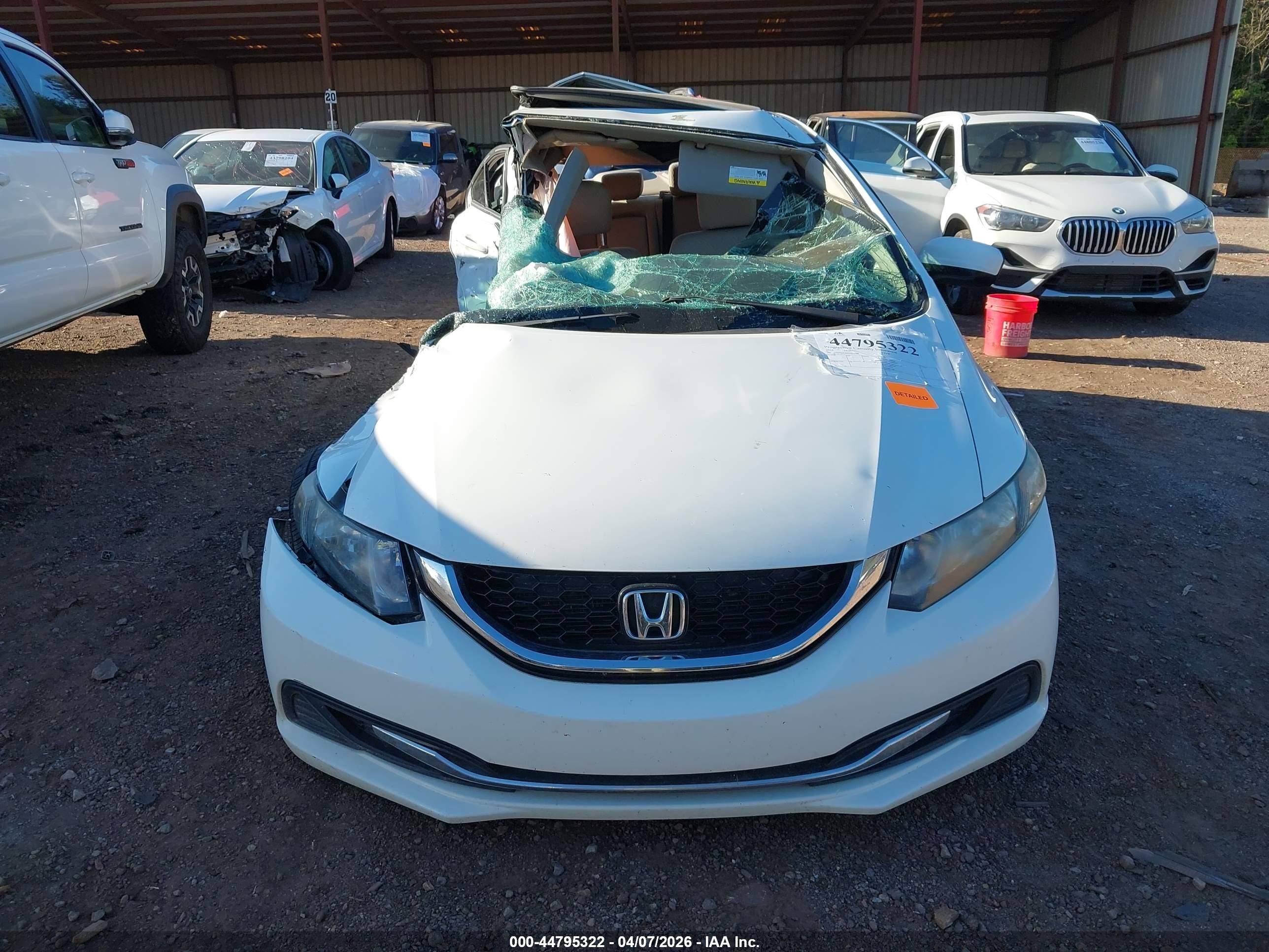 2014 Honda Civic Ex White vin: 19XFB2F86EE023553