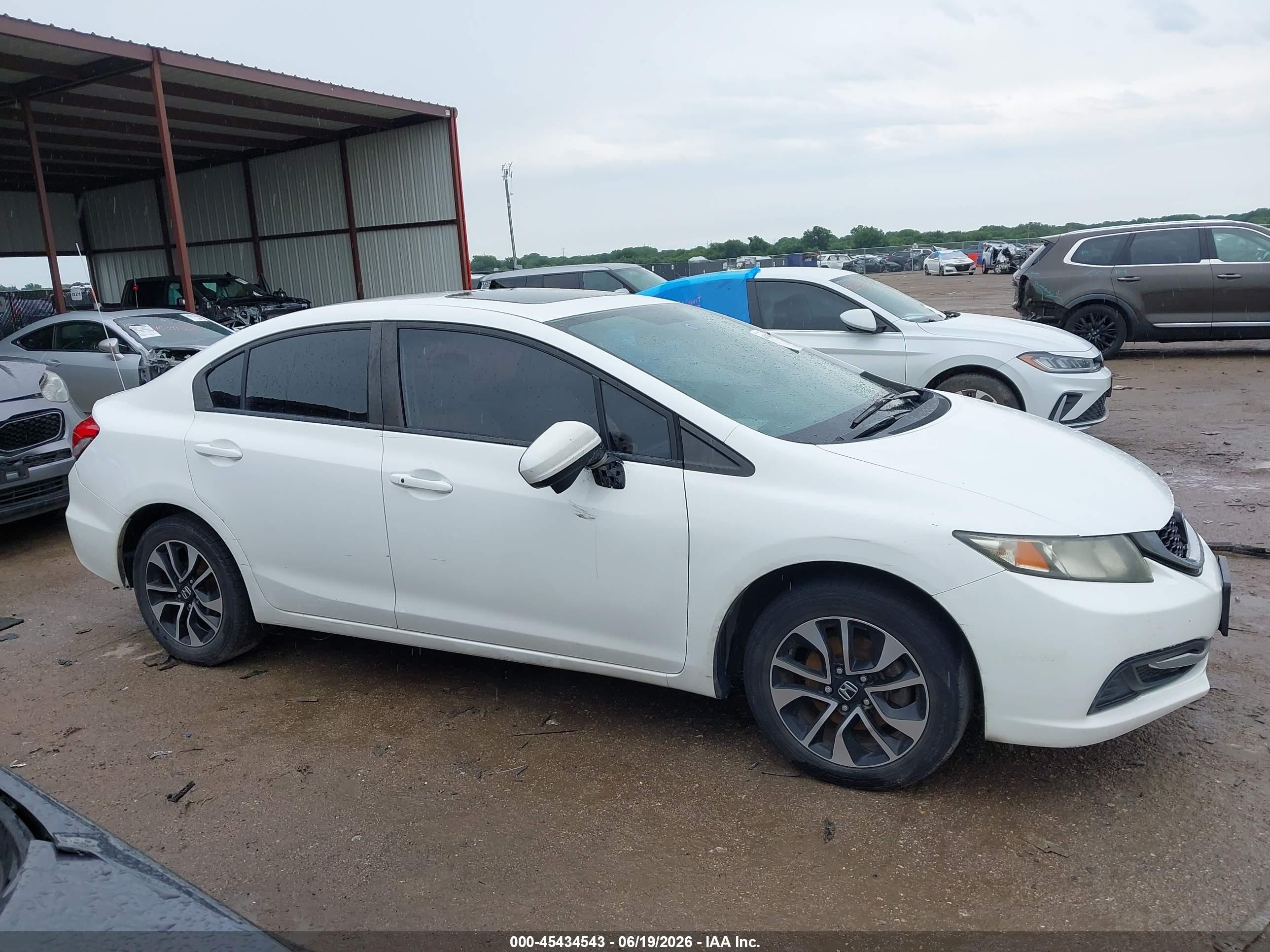 2014 Honda Civic Ex White vin: 19XFB2F86EE067374