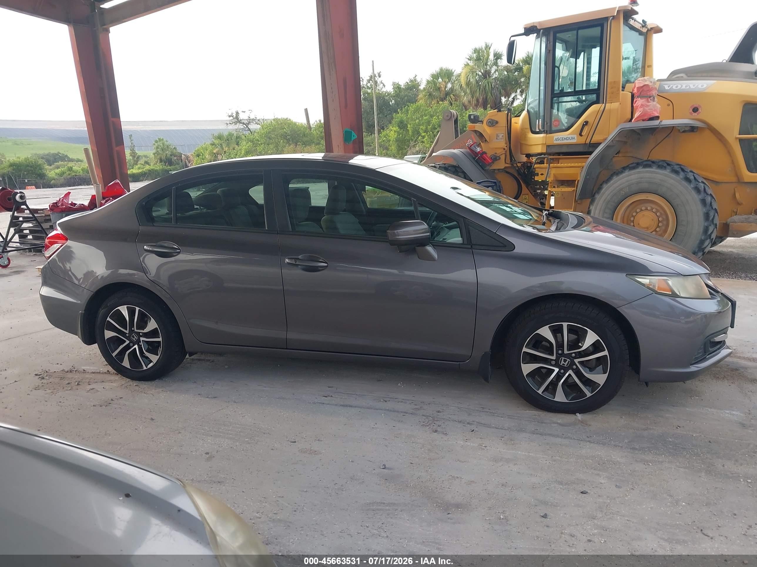 2015 Honda Civic Ex Серый vin: 19XFB2F86FE004616