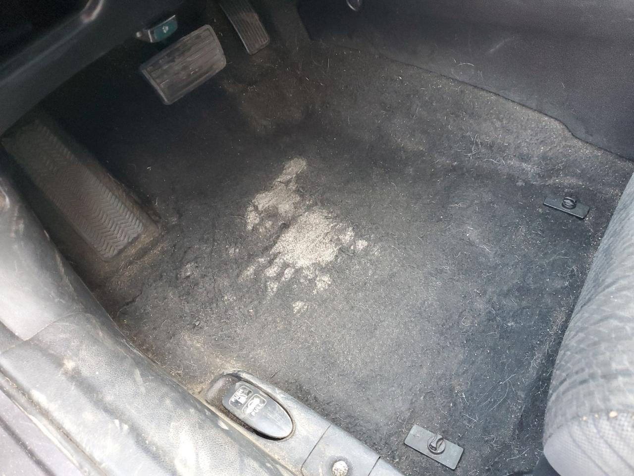 2015 Honda Civic Ex Gray vin: 19XFB2F86FE214214 Damage: Left Front Carpet, Stained, Permanent