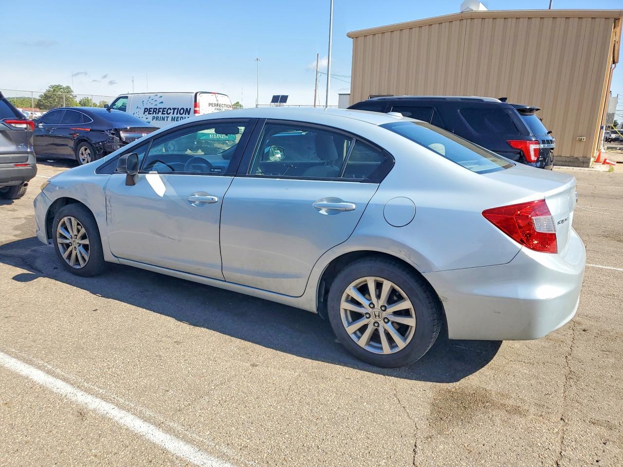 2012 Honda Civic Ex Silver vin: 19XFB2F87CE011859