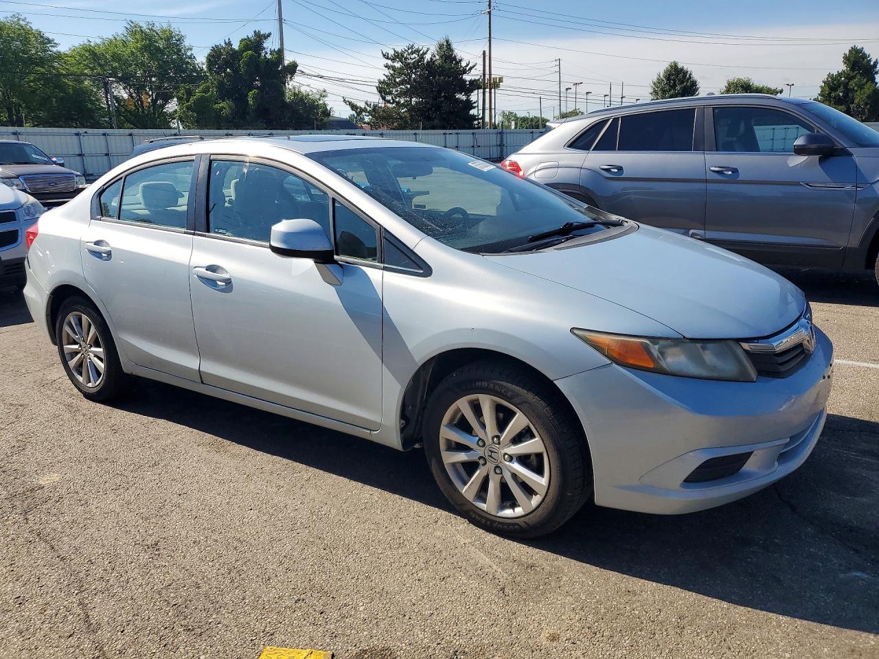 2012 Honda Civic Ex Silver vin: 19XFB2F87CE011859